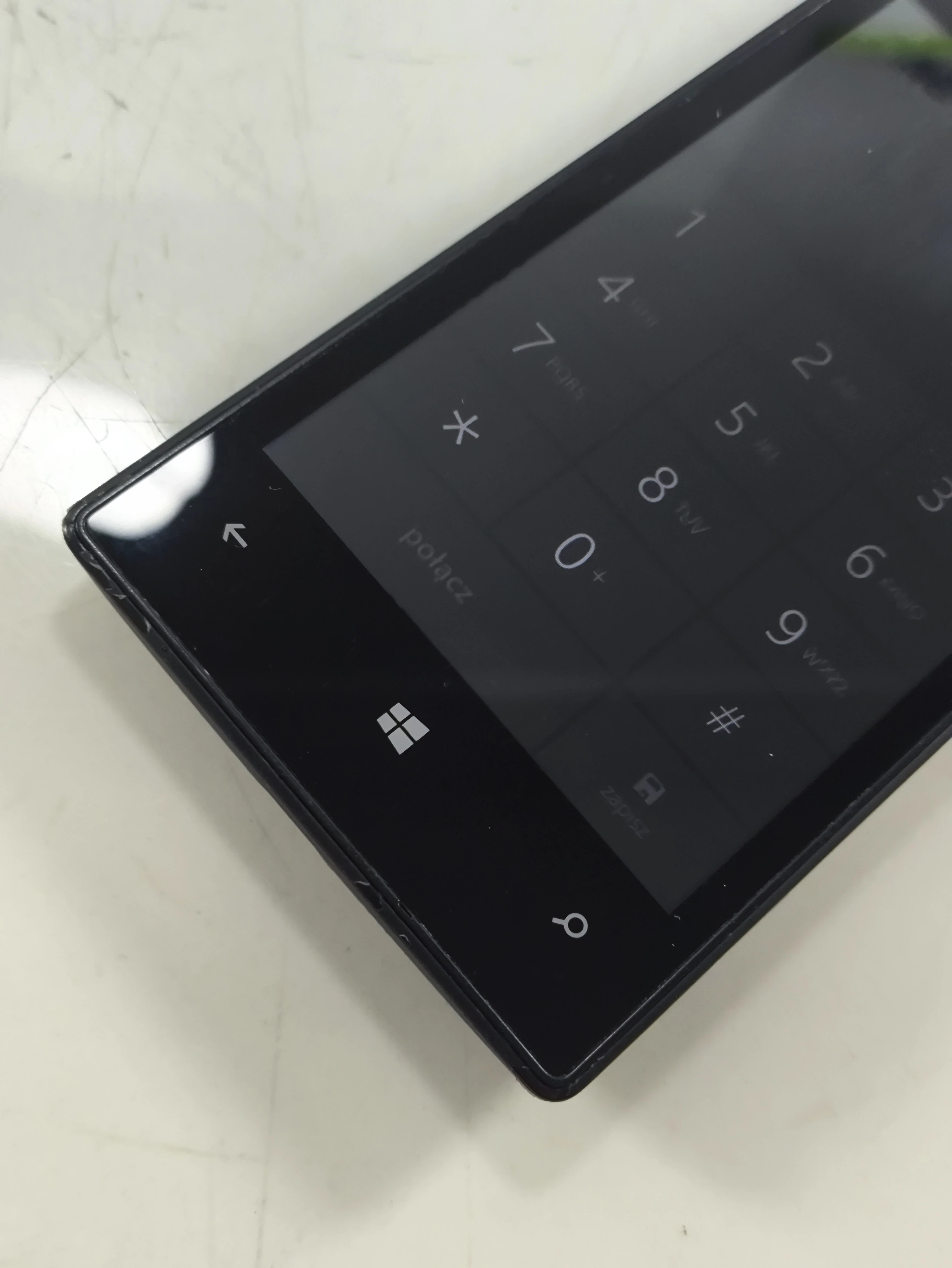 telefon-nokia-lumia-520-czarny-stan-11323-2