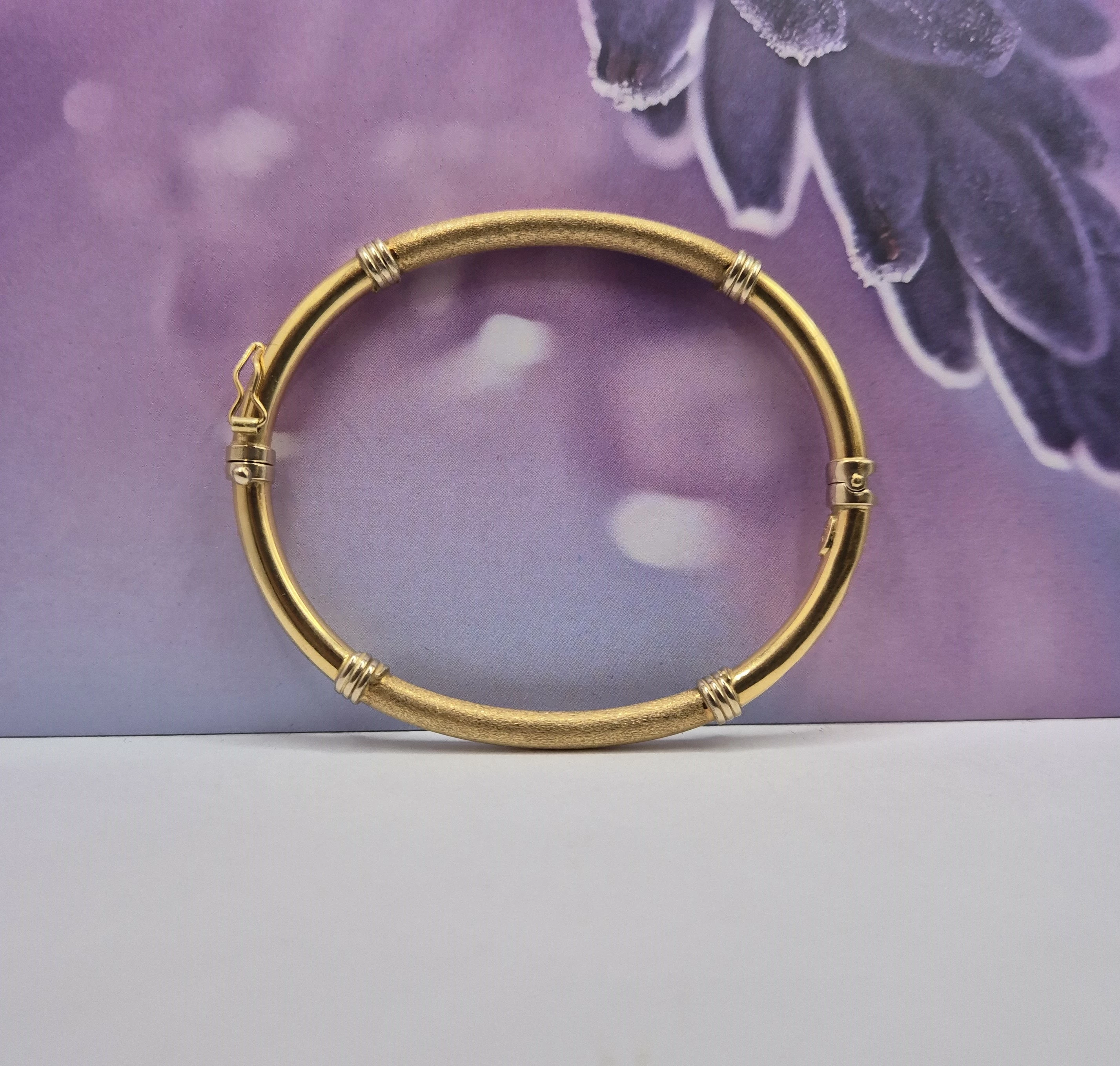 zlota-sztywna-bransoletka-pr750-owal-rodzaj-2205-16