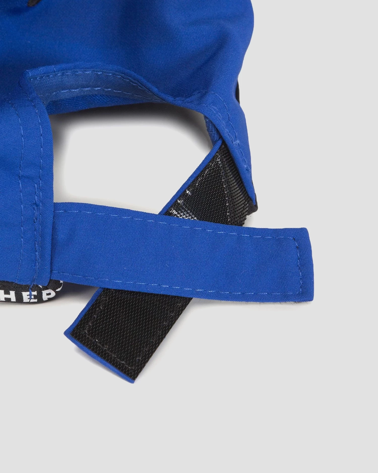 oryginalna-czapka-z-daszkiem-chervo-wairon-niebieska-ean-gtin-8053266876201