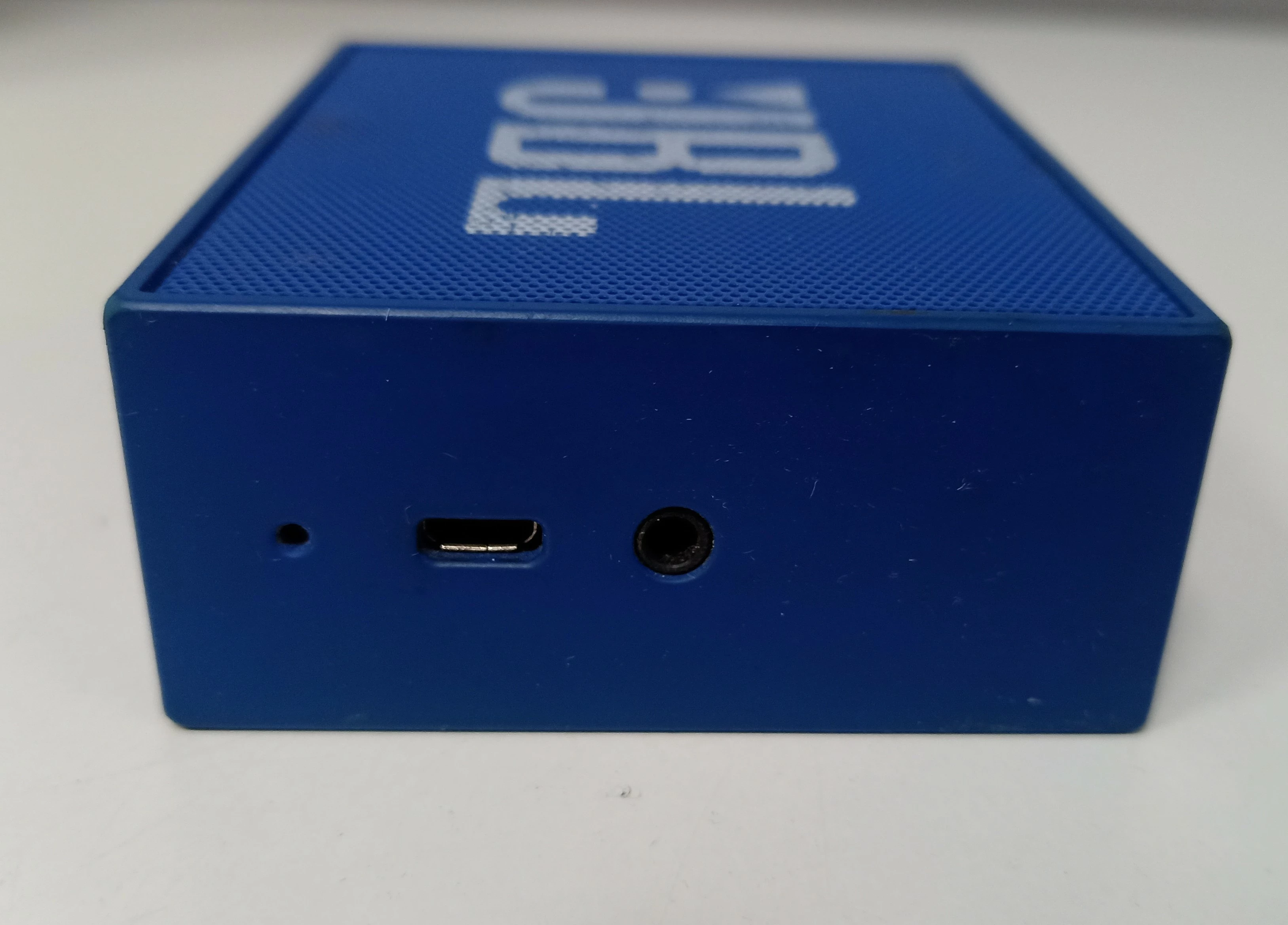 glosnik-jbl-go2-funkcje-221089-4