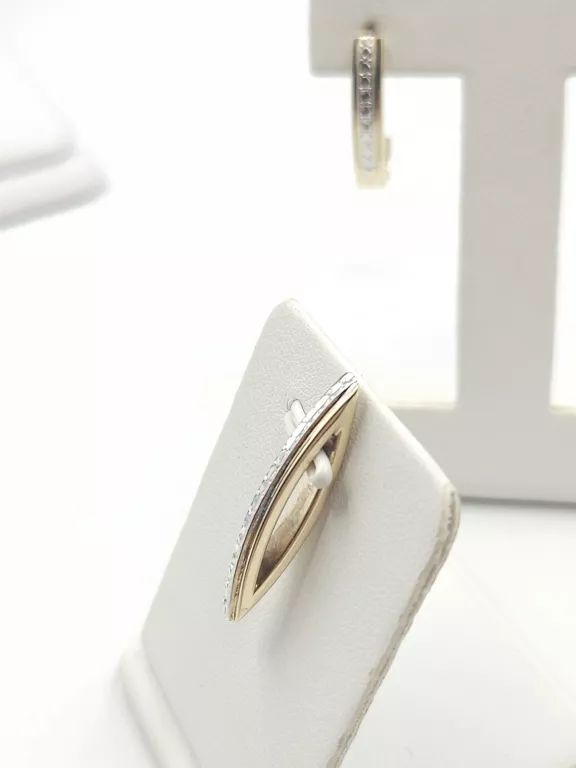 zloty-komplet-kolczyki-i-wisiorek-375-239g-material-15835-2