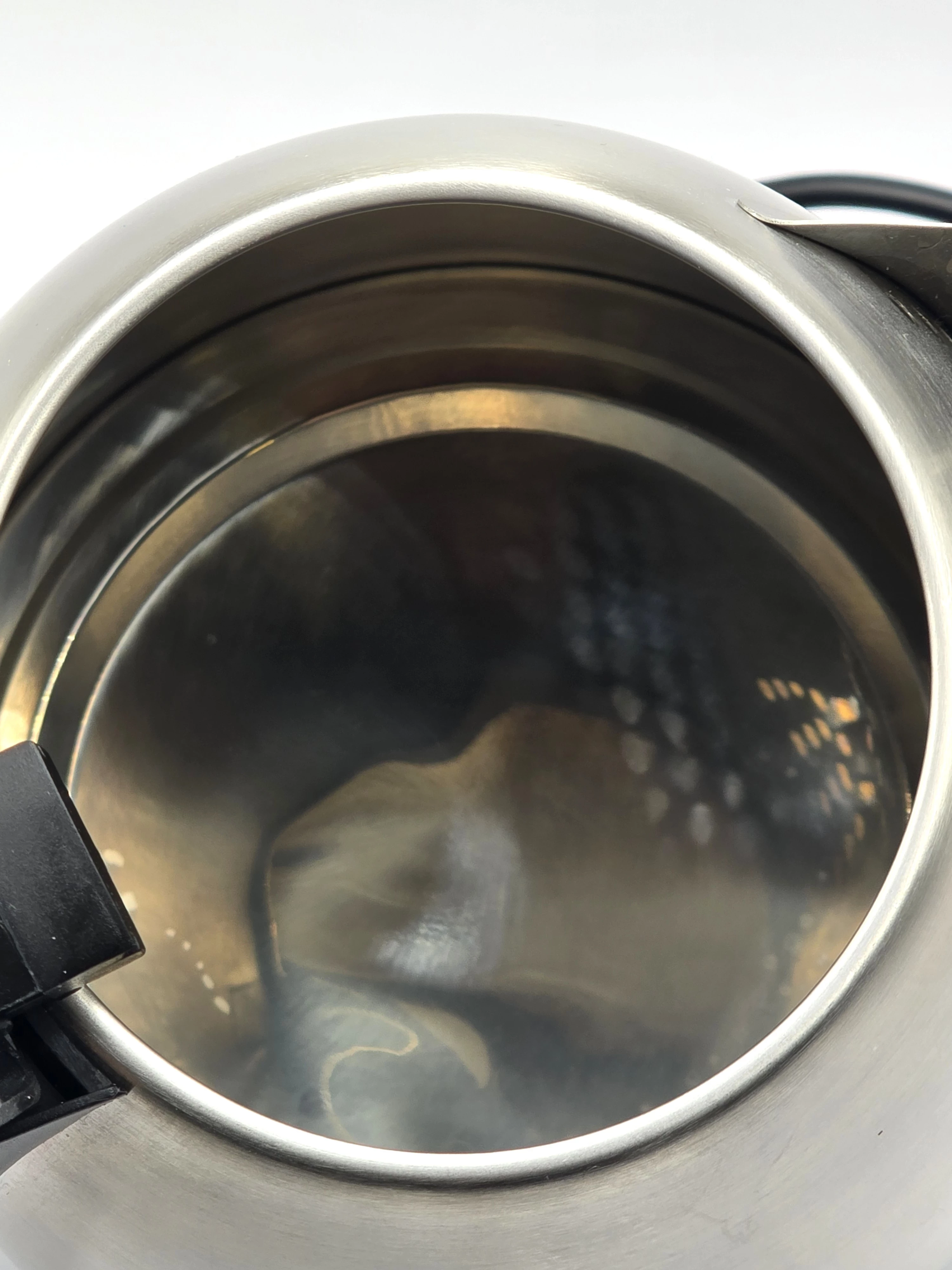 czajnik-elektryczny-botti-lj-15-188-17l-kolor-dominujacy-129357-3