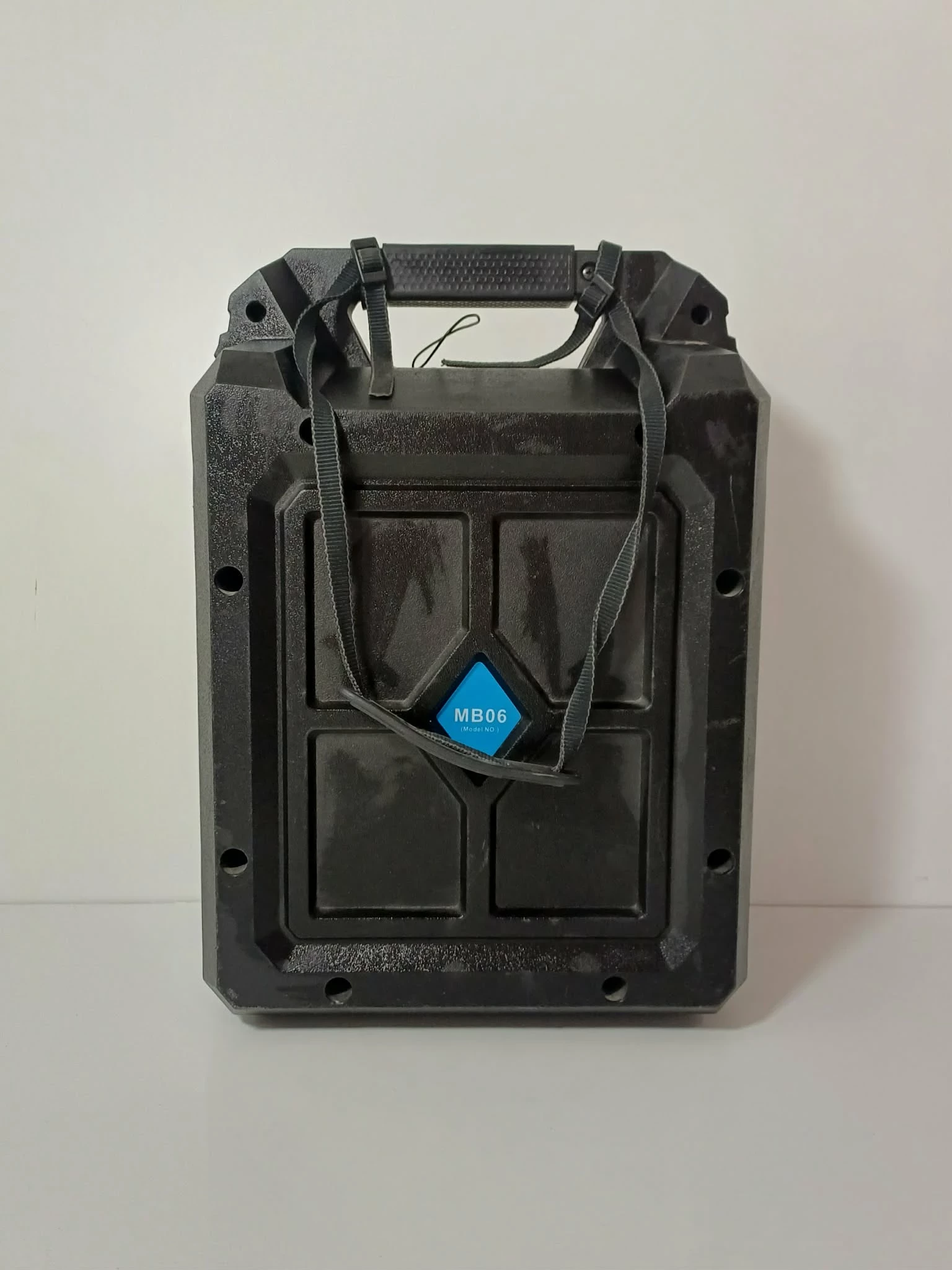 glosnik-blaupunkt-mb06-moc-50000