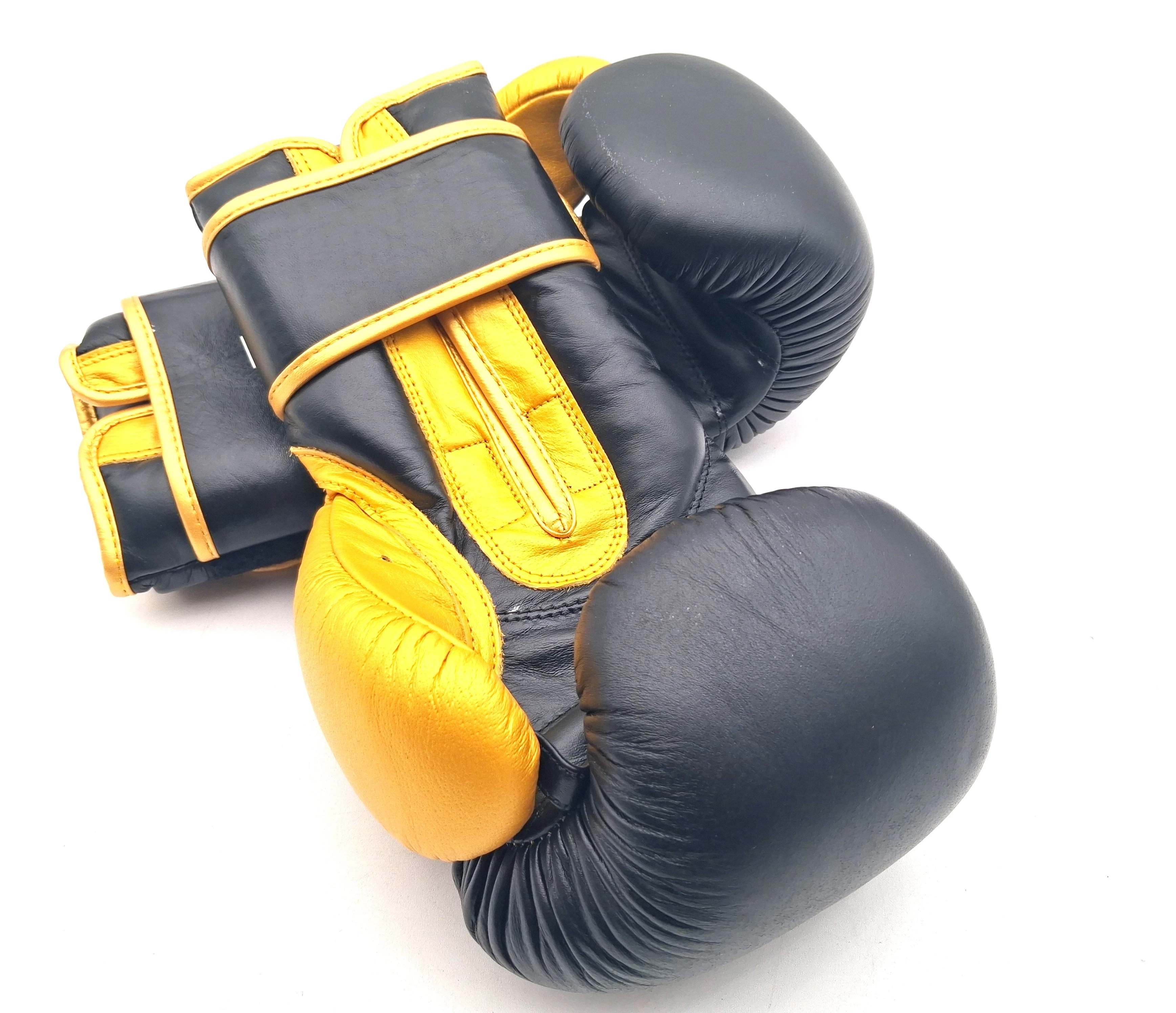 rekawice-bokserskie-10-oz-fighters-cultrue-plec-130411-1030181