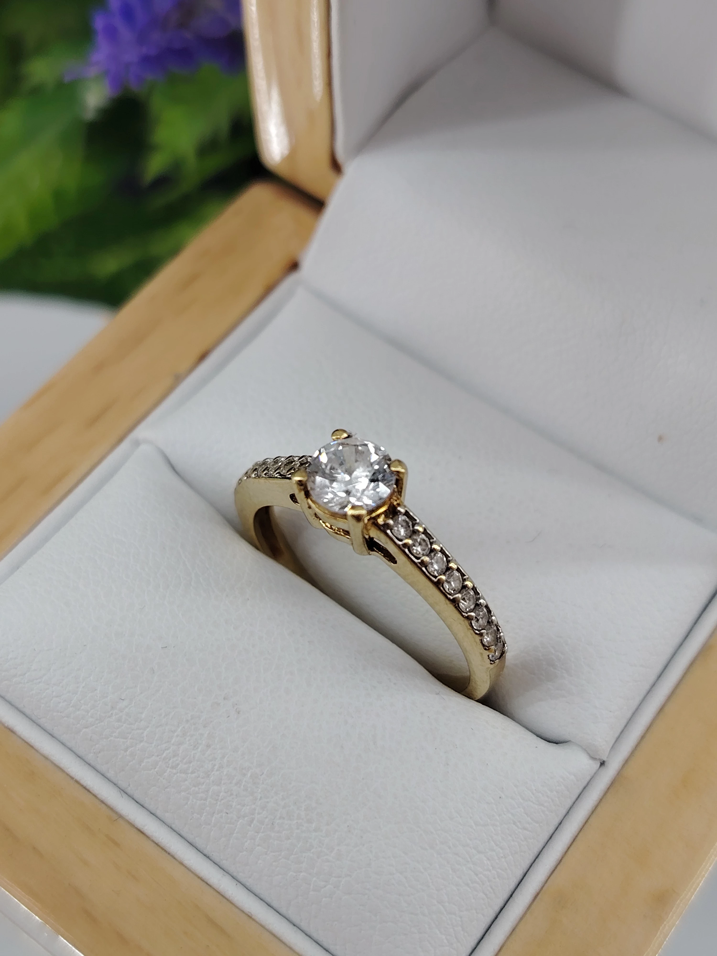 oblednie-piekny-zloty-pierscionek-z-cyrkoniami-750-36g-r19-rodzaj-2205-2