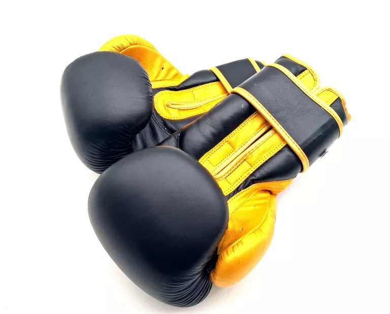 rekawice-bokserskie-10-oz-fighters-cultrue-model-box