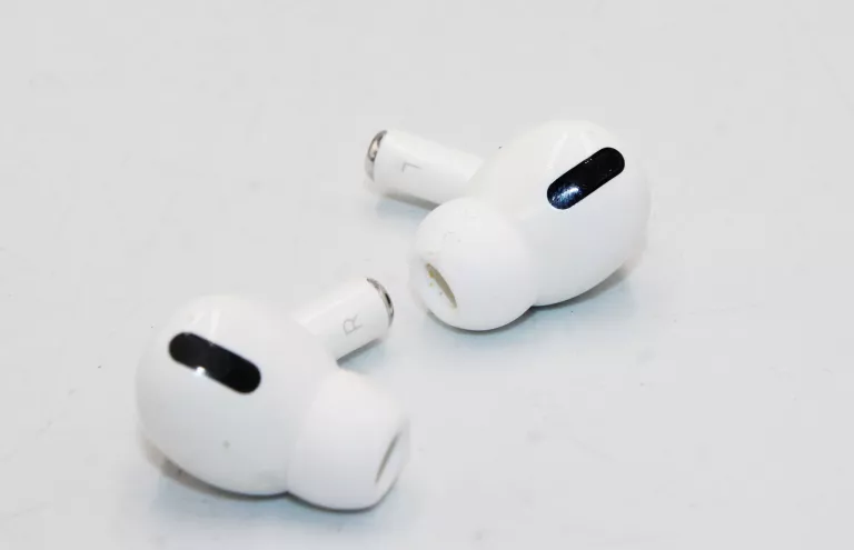 sluchawki-bezprzewodowe-dokanalowe-apple-airpods-pro-model-a2190-kolor-dominujacy-129357-2