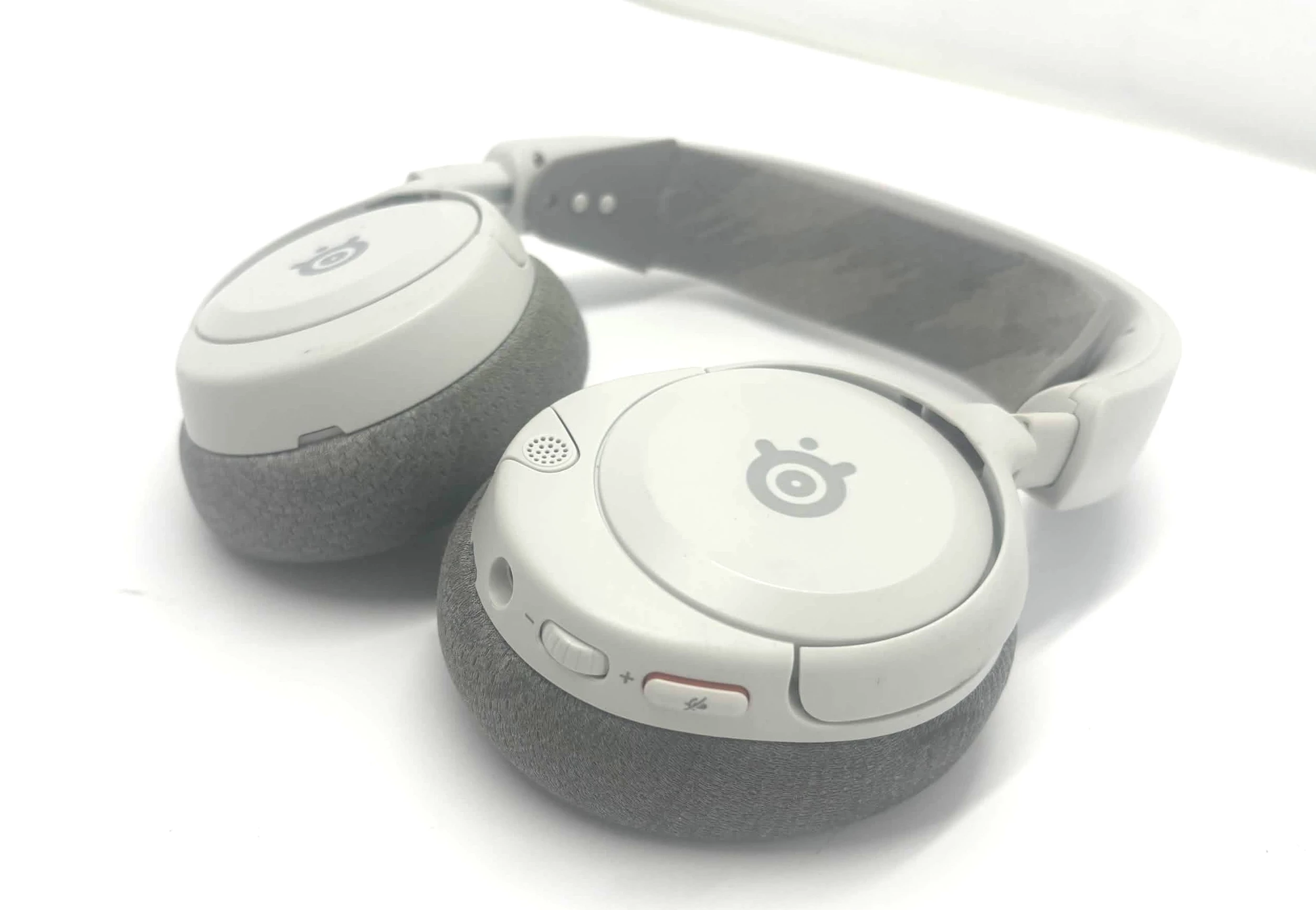 sluchawki-steel-series-artics-nova-1-kod-producenta-5707119048002