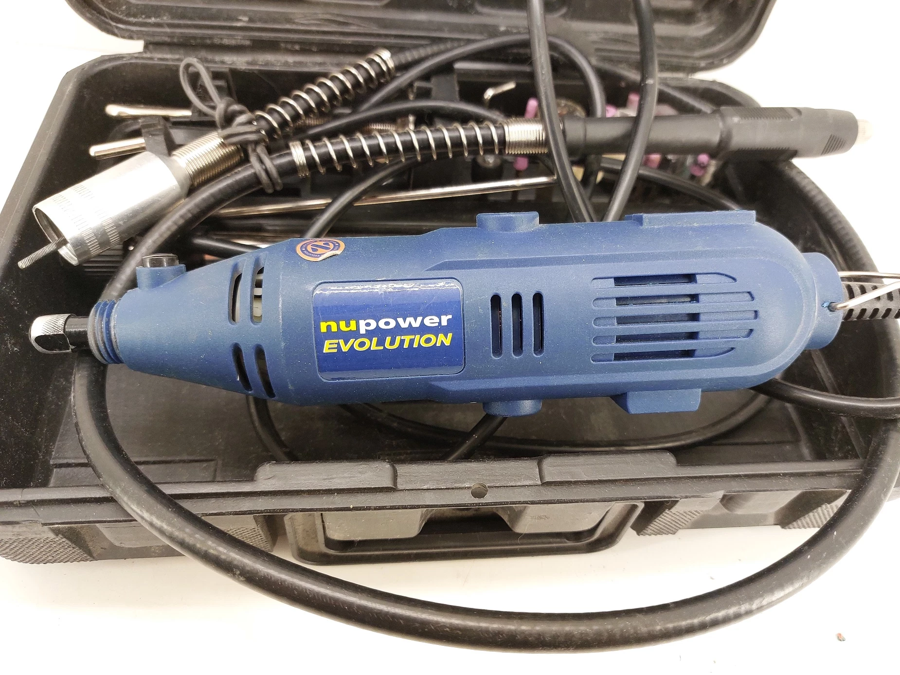 multiszlifierka-wielofunkcyjna-nupower-evolution-npertk1-akcesoria-stan-11323-2