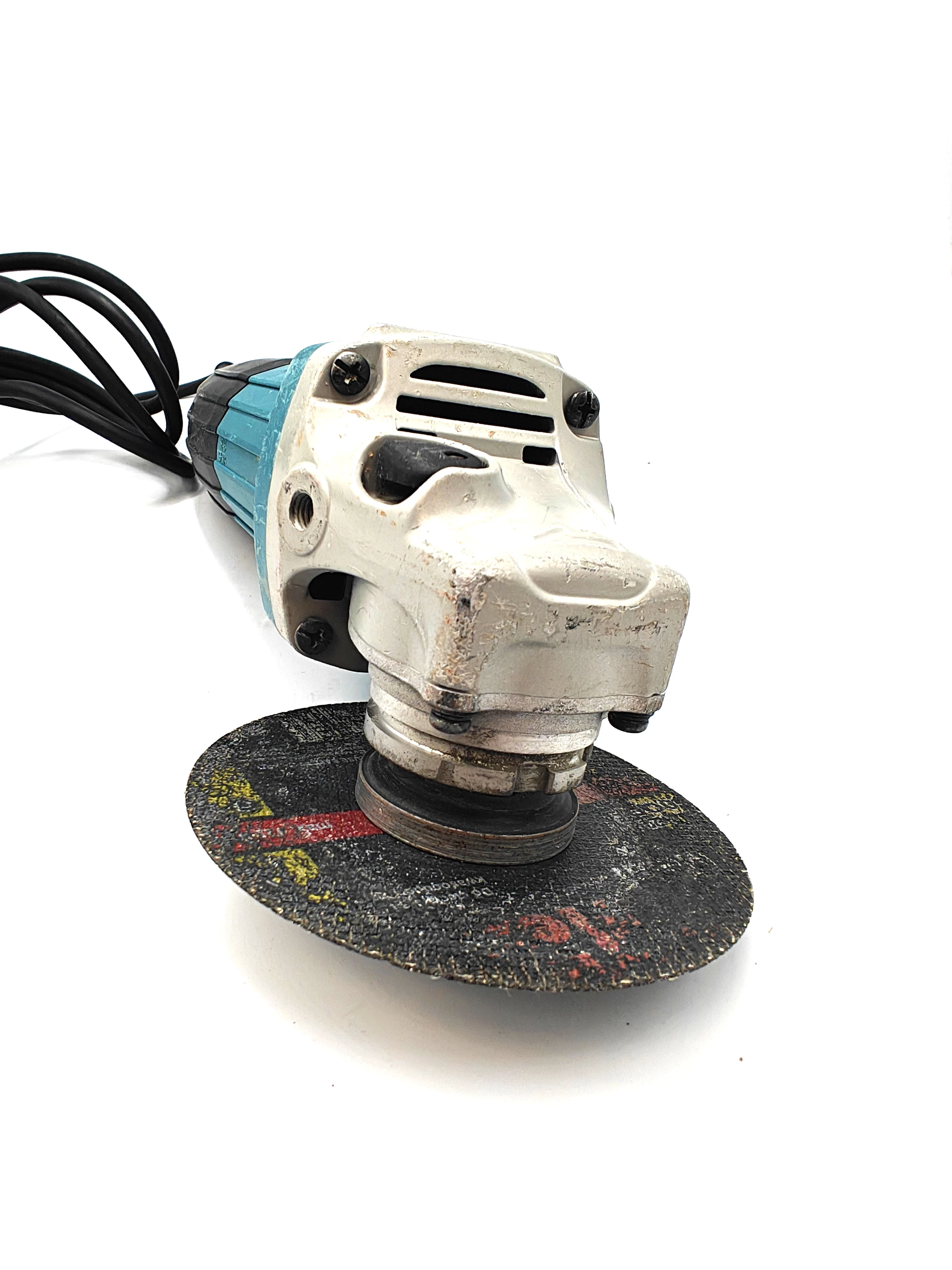 szlifierka-makita-ga5030r-720w-rodzaj-250123-1798302