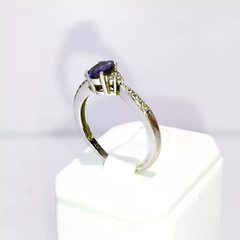 piekny-pierscionek-z-bialego-zlota-pr585-189g-stan-11323-2