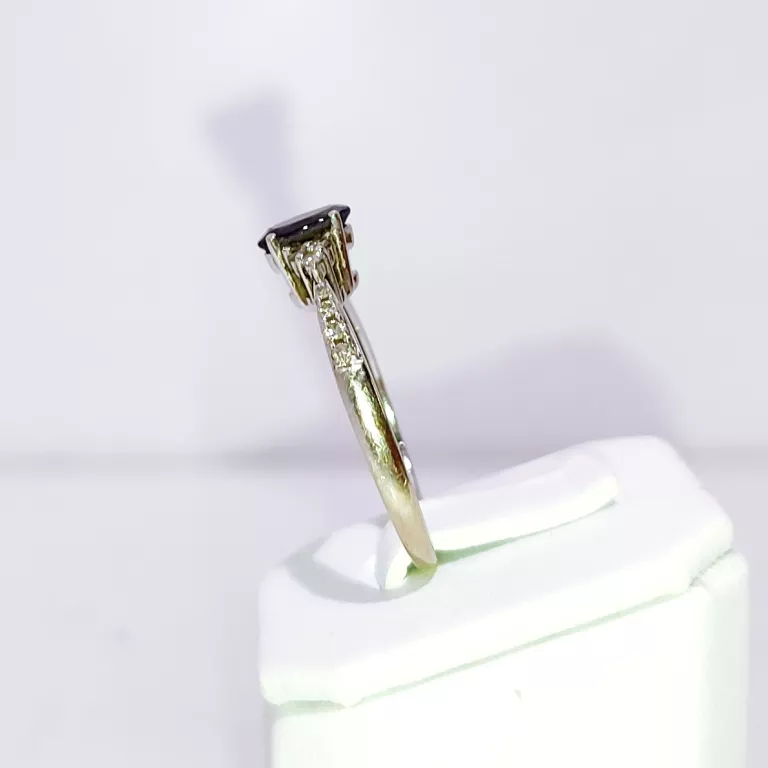 piekny-pierscionek-z-bialego-zlota-pr585-189g-rodzaj-2205-2