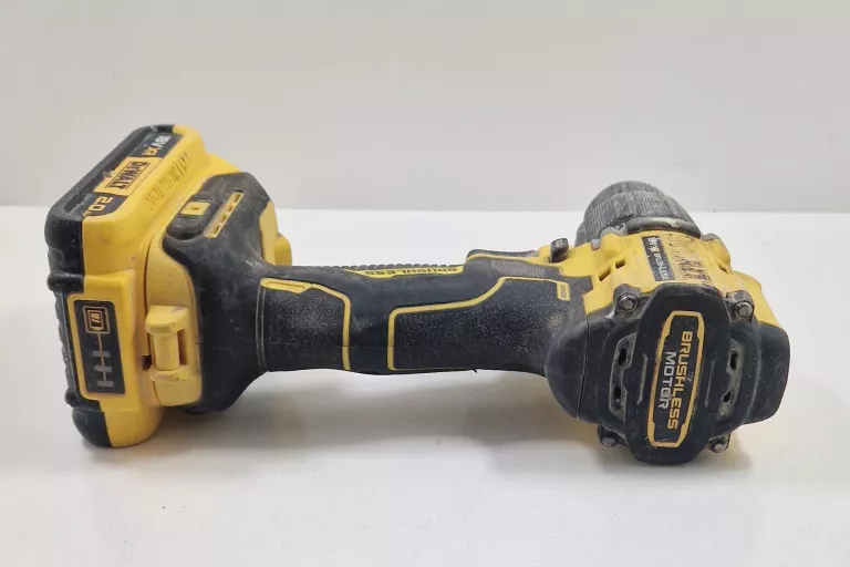 wkretarka-dewalt-dcd100y-aku-18v-xr-20-ah-pojemnosc-akumulatora-200