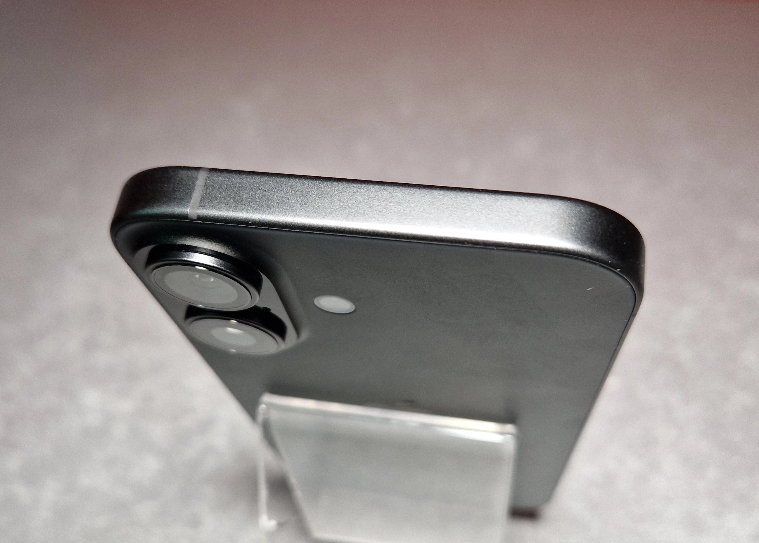 telefon-apple-iphone-17-5g-256gb-bateria-100-0-cykli-komplet-orange-przekatna-ekranu-630