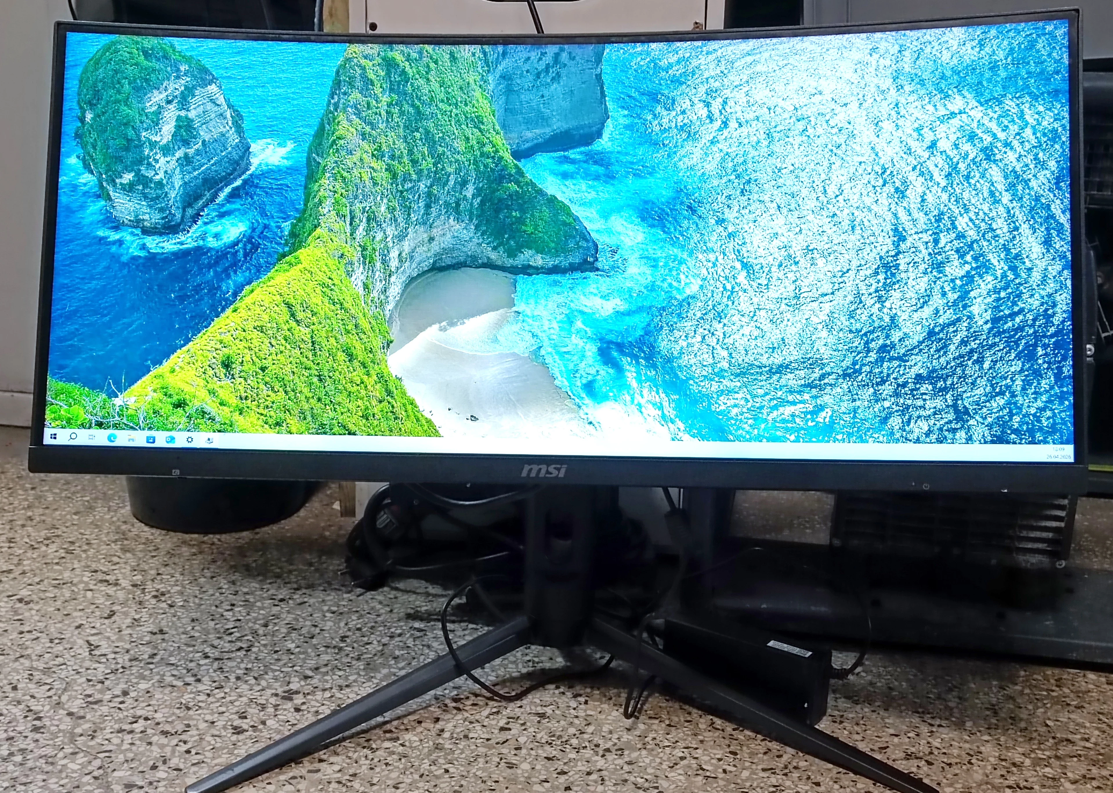 msi-optix-mag301cr2-curved-czarny-2560-x-1080-bronowicka-80-krakow