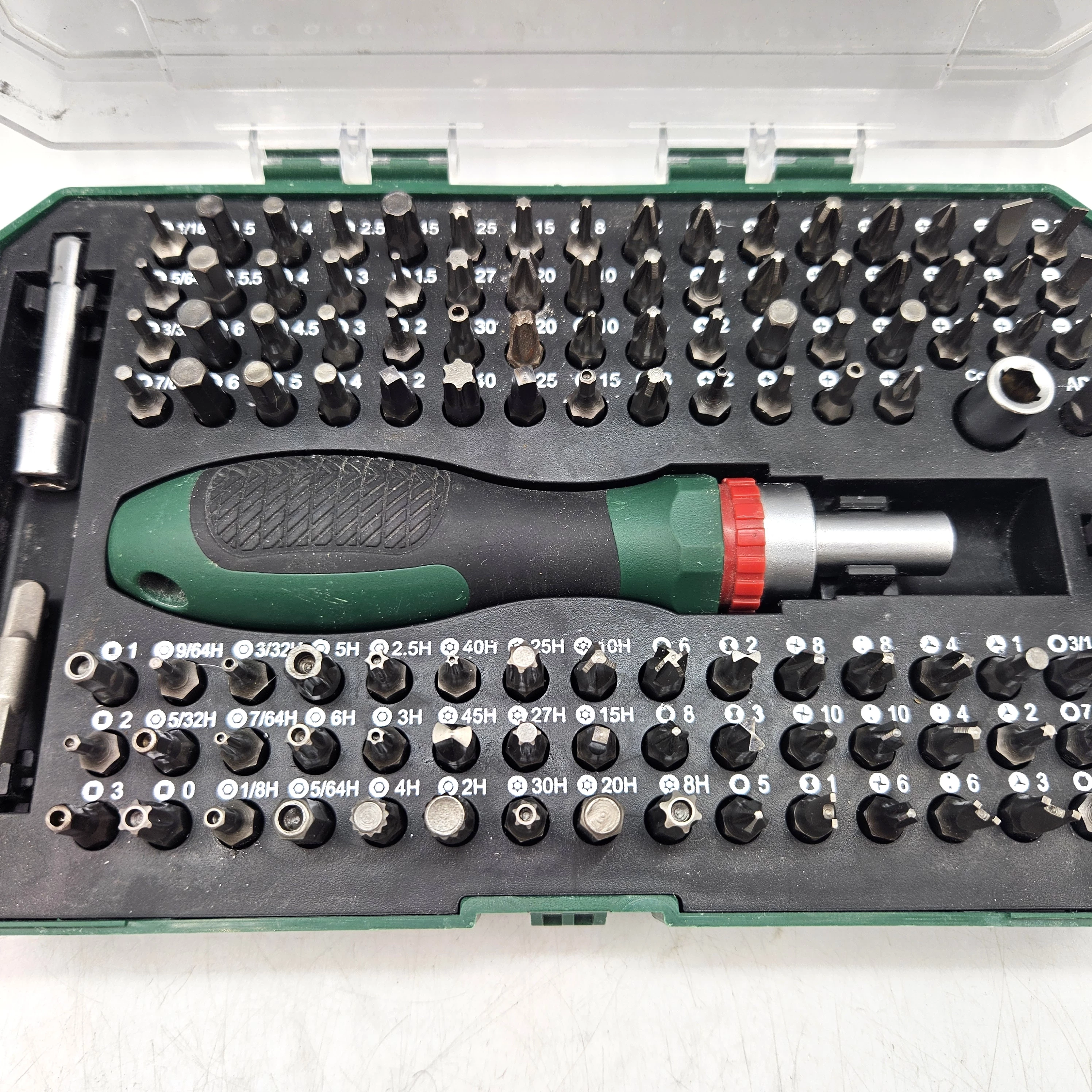 parkside-zestaw-bity-do-wkretaka-z-grzechotka-w-praktycznym-pudelku-115-e-typ-grotu-25109-512