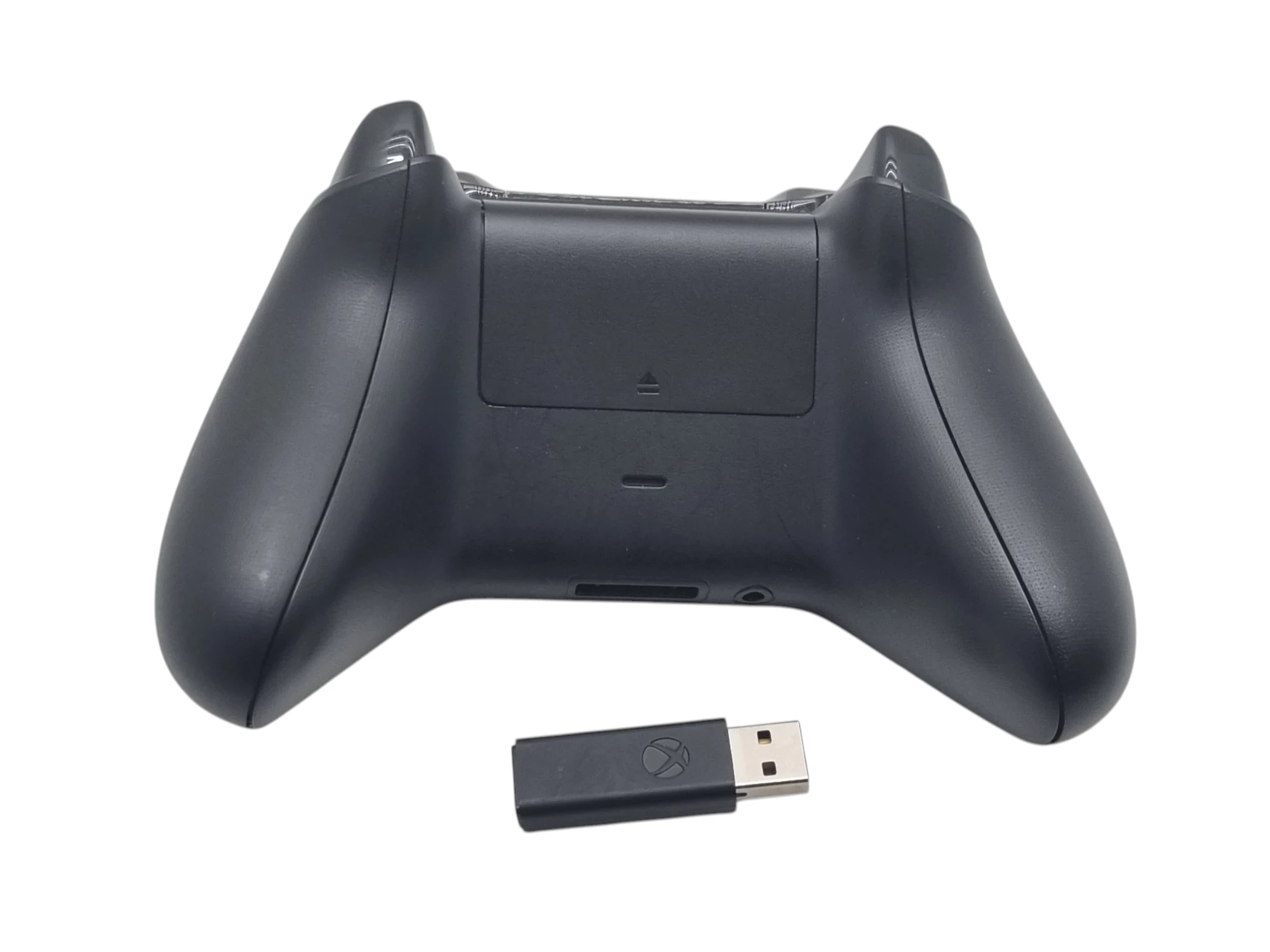 bezprzewodowy-pad-xbox-one-plus-adapter-kod-producenta-1708-6cl-00002