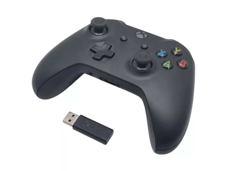bezprzewodowy-pad-xbox-one-plus-adapter-glogowska-6-wroclaw-gracja