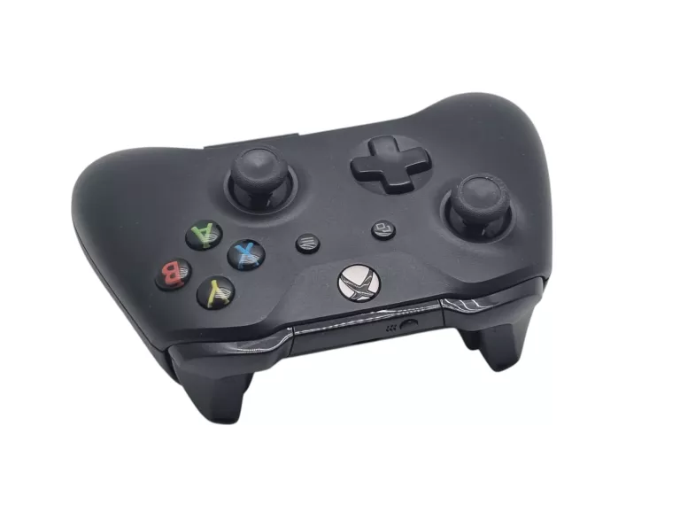 bezprzewodowy-pad-xbox-one-plus-adapter-ean-gtin-0889842114591