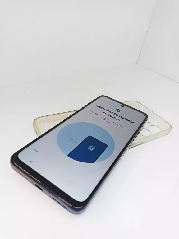 telefon-motorola-moto-e15-64-gb-kod-producenta-pb6s0005pl