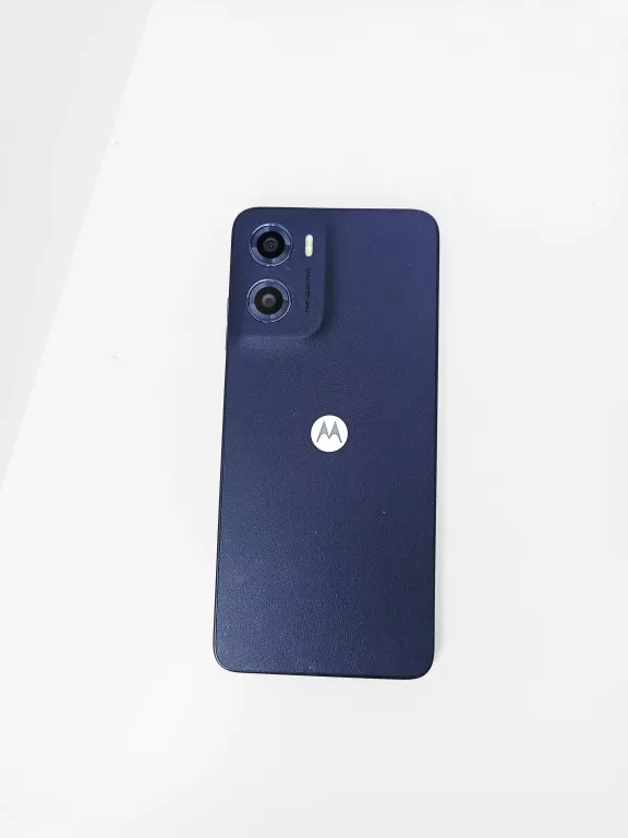telefon-motorola-moto-e15-64-gb-opcje-sim-202821-213909
