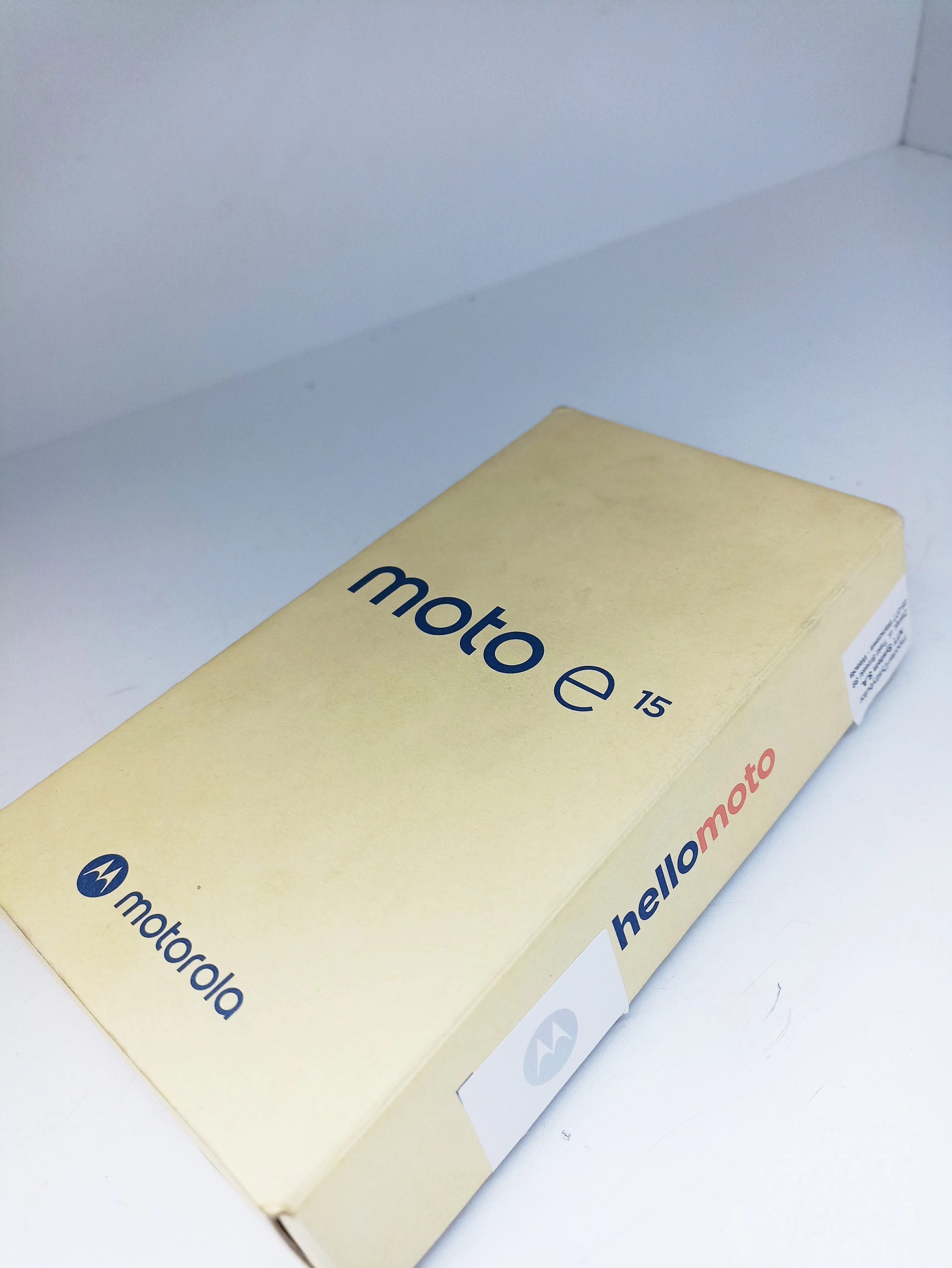 telefon-motorola-moto-e15-64-gb-stan-11323-2