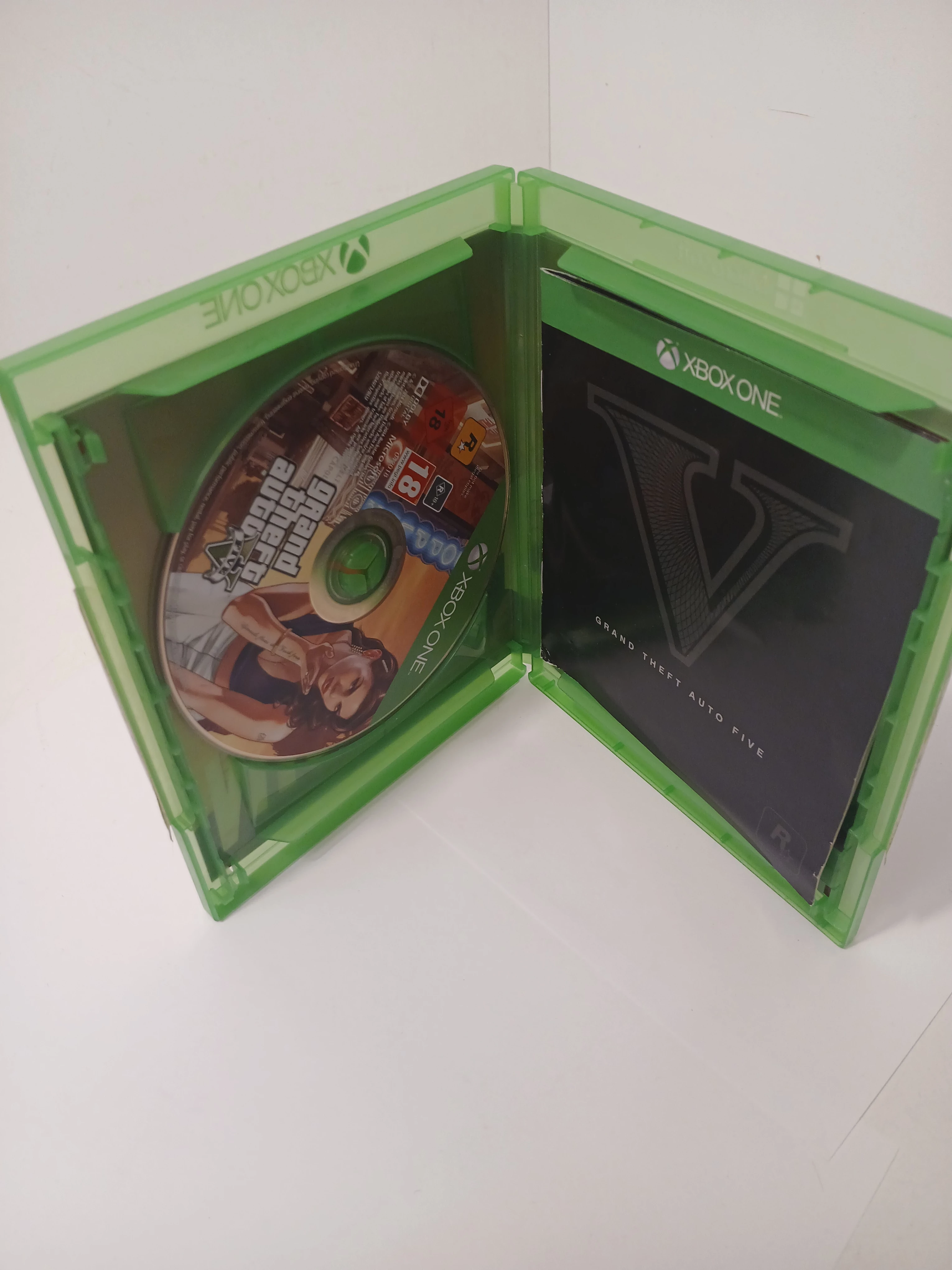 gra-na-xbox-one-grand-theft-auto-v-ean-gtin-5026555360005