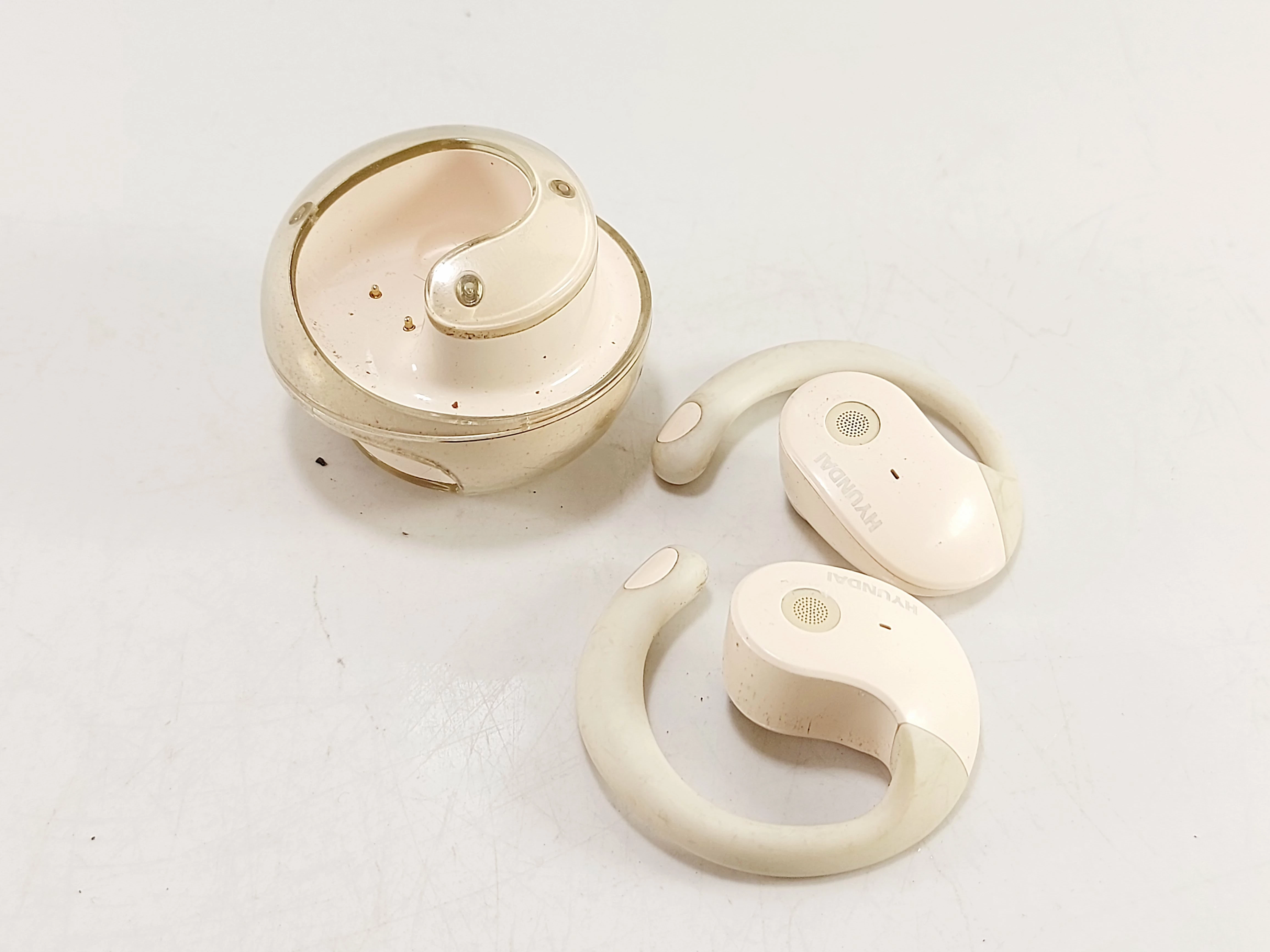 sluchawki-bezprzewodowe-hyundai-hy-726-starolecka-63-poznan-x