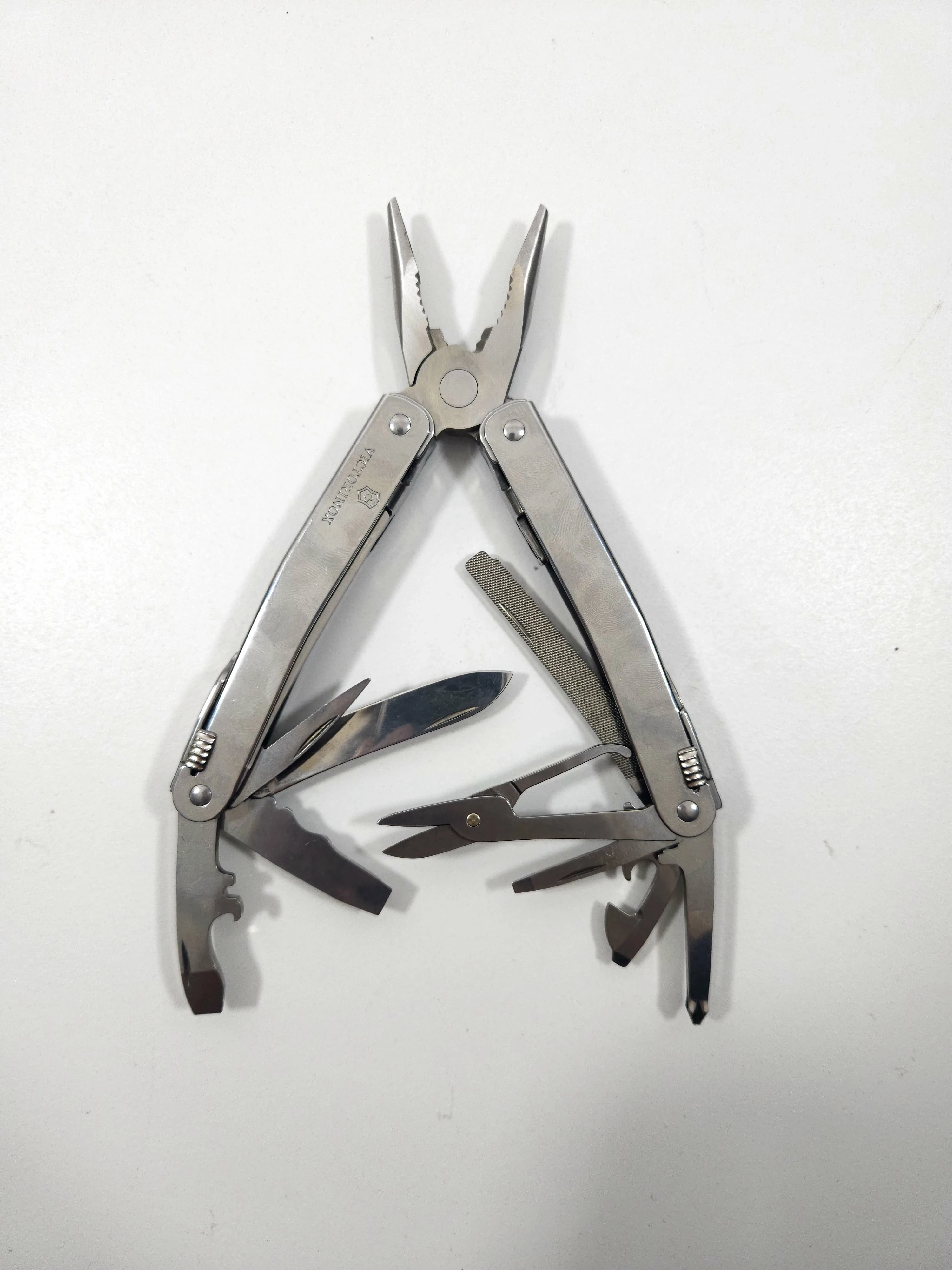 multitool-victorinox-swiss-tool-spirit-mx-etui-orla-bialego-11u01-poznan