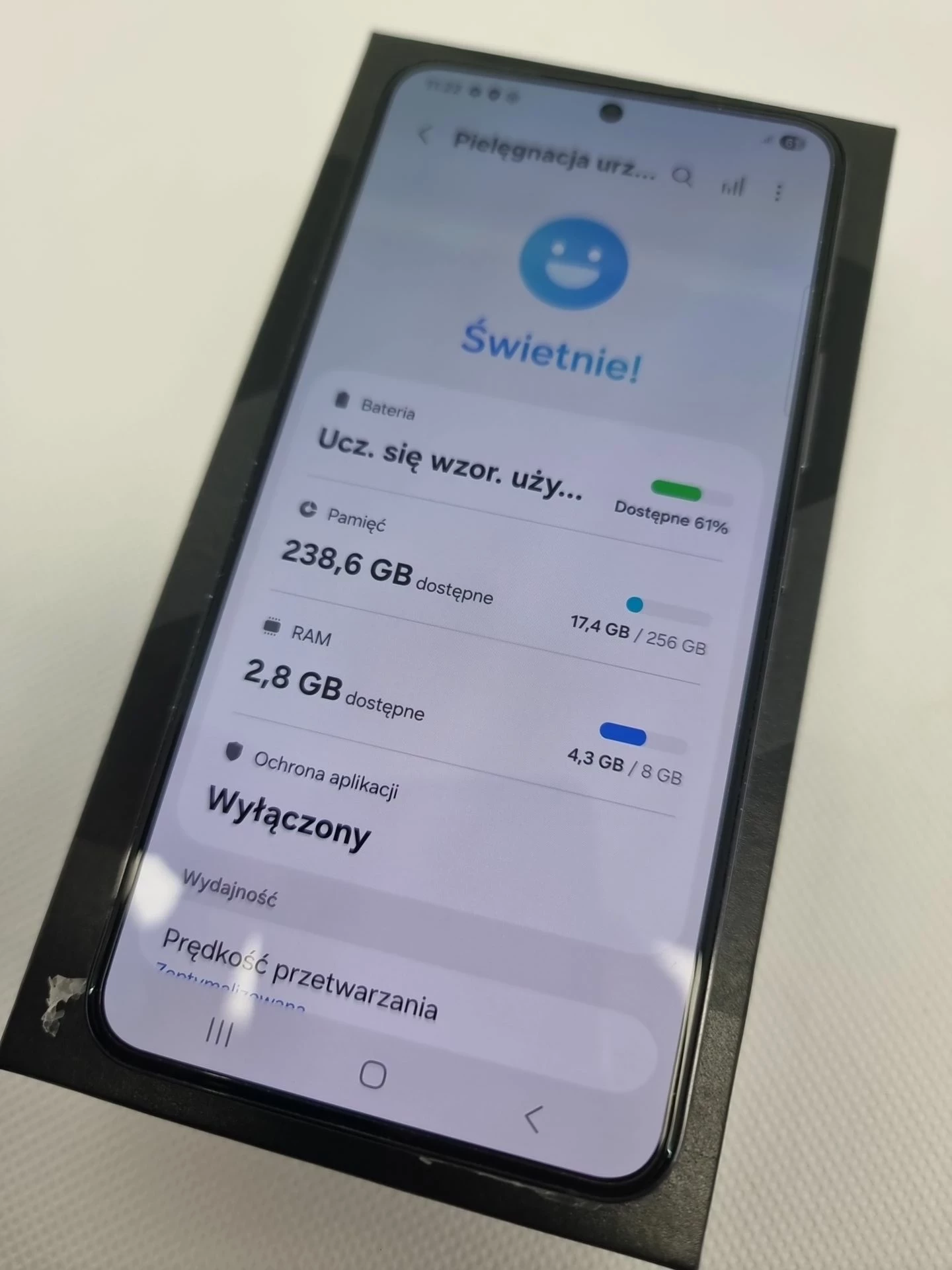 telefon-samsung-galaxy-s22-8256gb-pamiec-ram-202865-214113