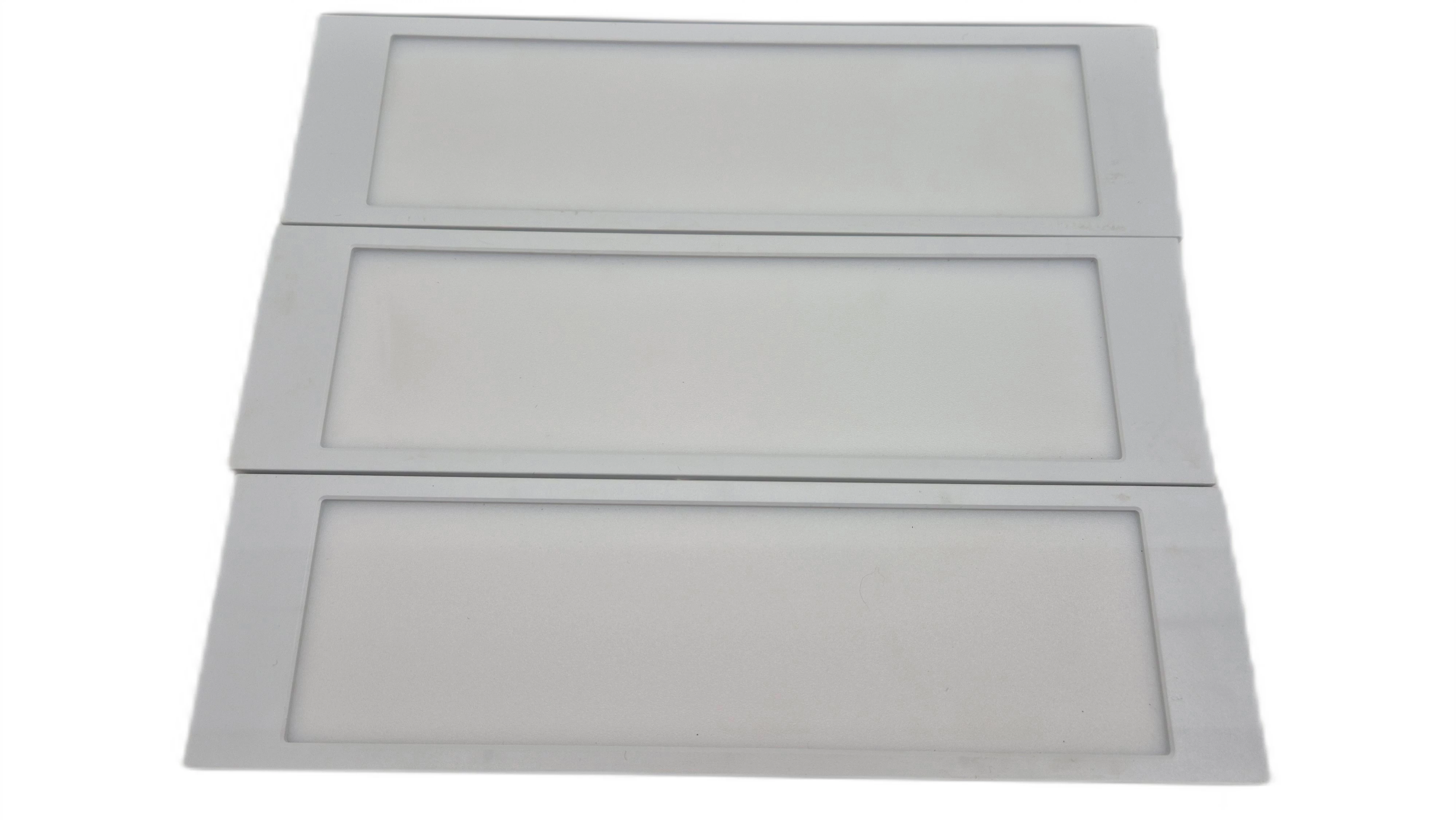 oswietlenie-panelowe-led-rgb-baltimore-3-sztuki-bezprzewodowe-z-pilotem-stan-11323-2