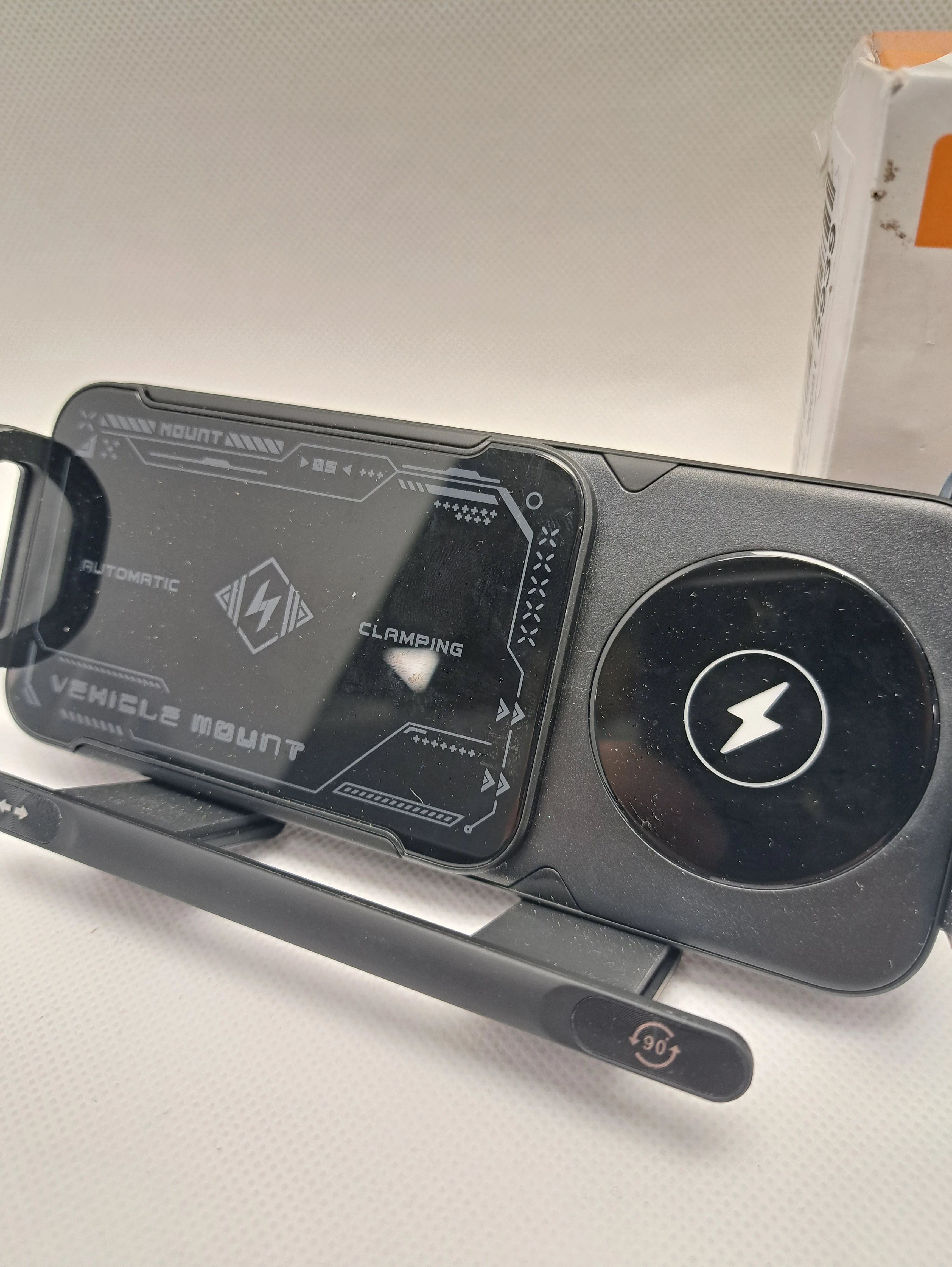 uchwyt-samochodowy-elektryczny-stan-11323-2