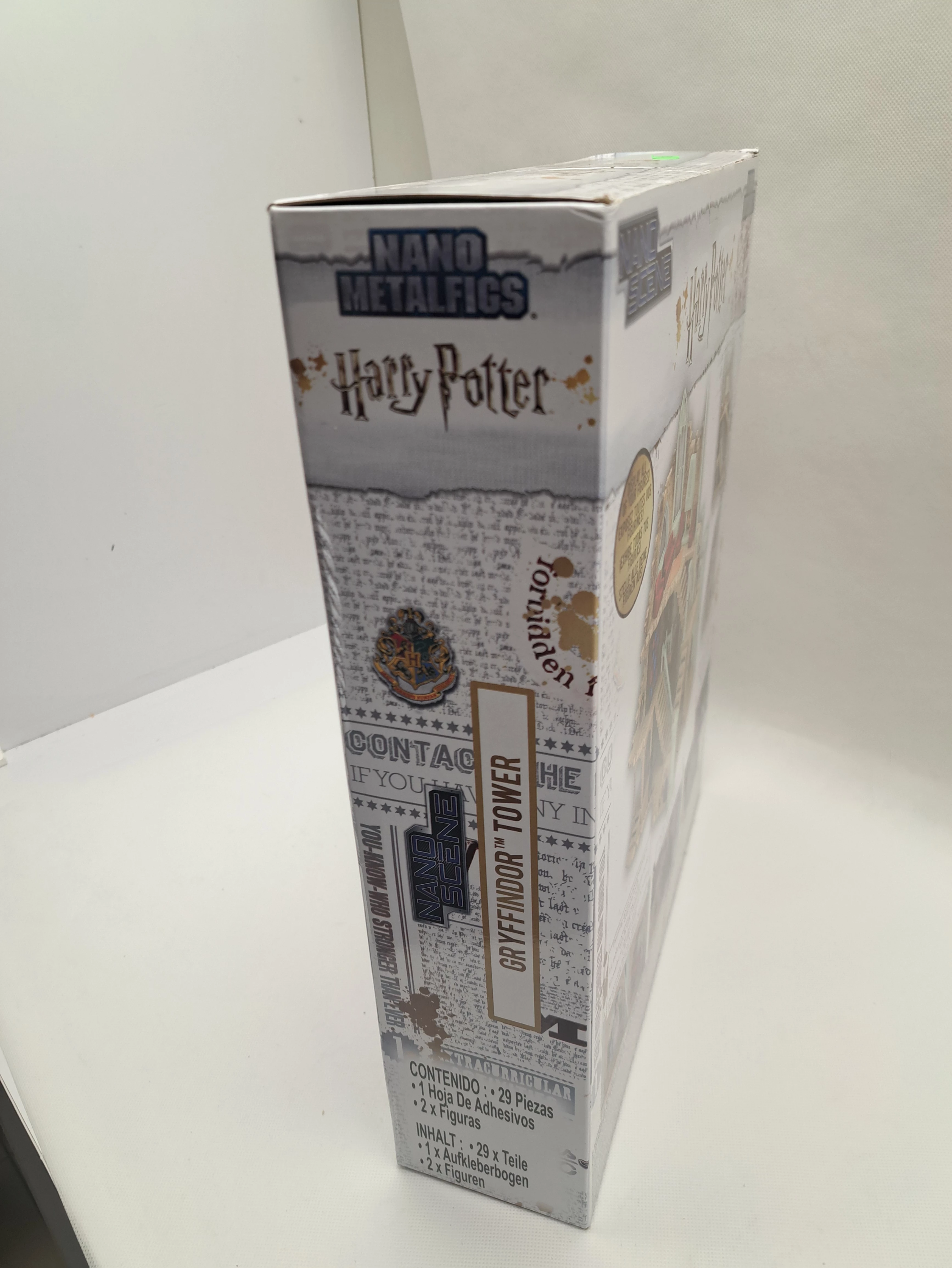 zestaw-figurek-harry-potter-wieza-griffindor-ean-gtin-4006333061394