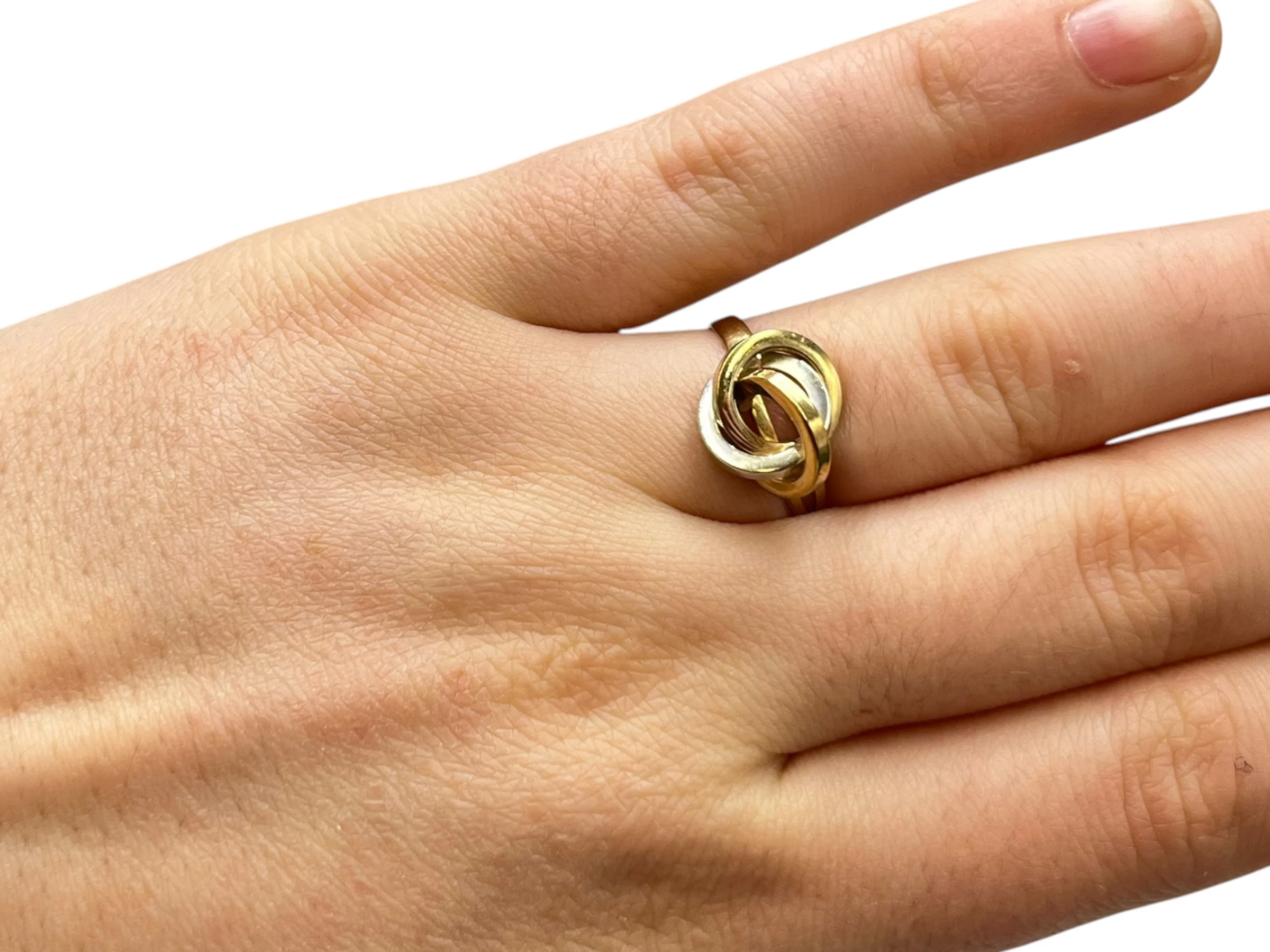 ciekawy-zloty-pierscionek-zolte-i-biale-zloto-w-160g-p-333-8k-r-13-rozmiarsrednica-wew-mm-372-13