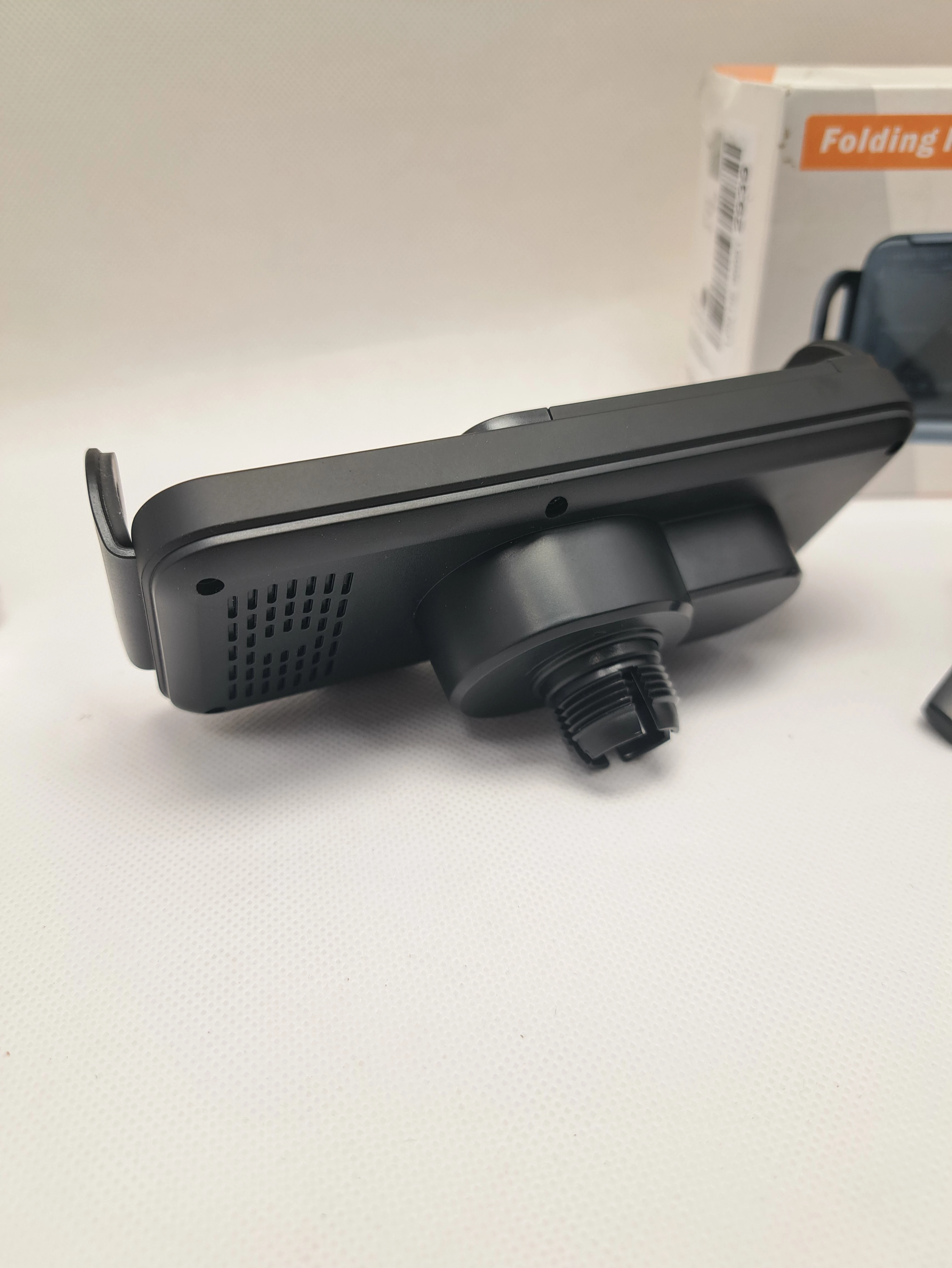 uchwyt-samochodowy-elektryczny-kod-producenta-5906086944137