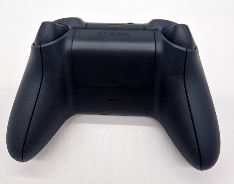 pad-do-xbox-one-1914-carbon-black-kolor-249512-1647413