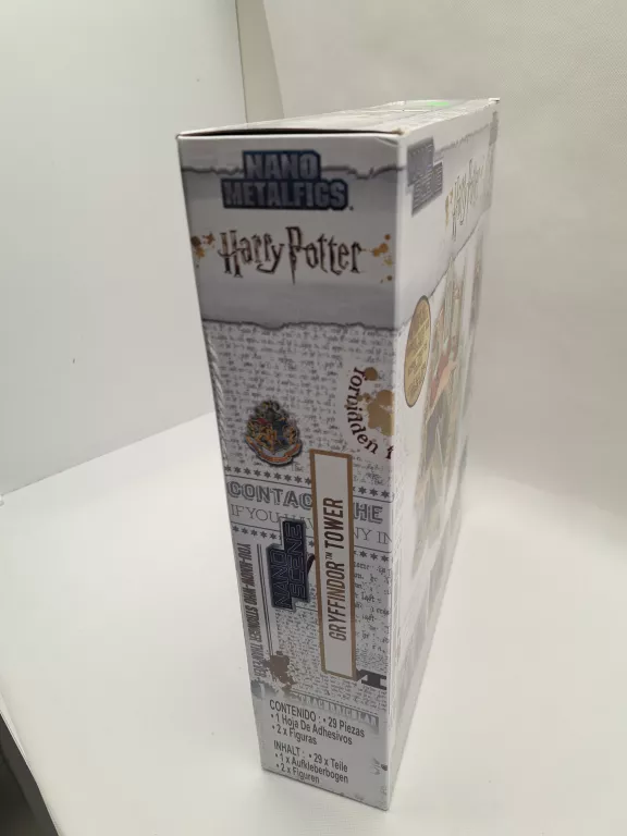 zestaw-figurek-harry-potter-wieza-griffindor-ean-gtin-4006333061394
