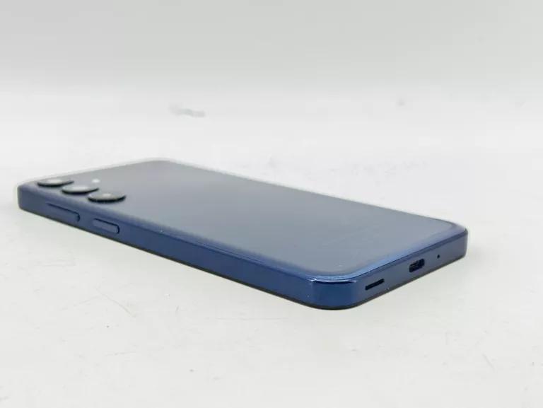 telefon-samsung-galaxy-m35-5g-6128-gb-stan-11323-2