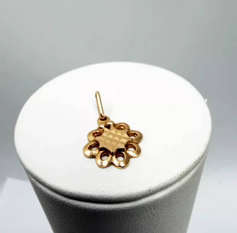 przepiekna-zlota-zawieszka-p585g-226cm200-kamienie-221-64