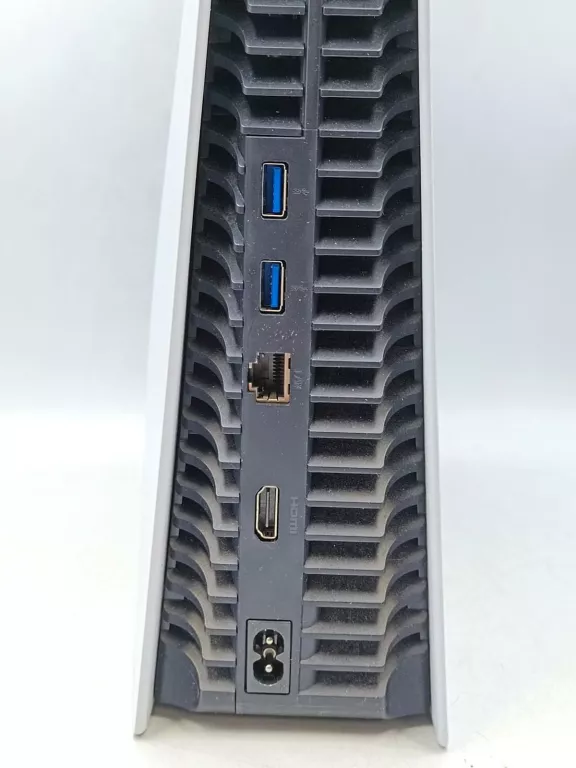 konsola-ps5-z-napedem-cfi-1116a-2-pady-producent-248914-1705040