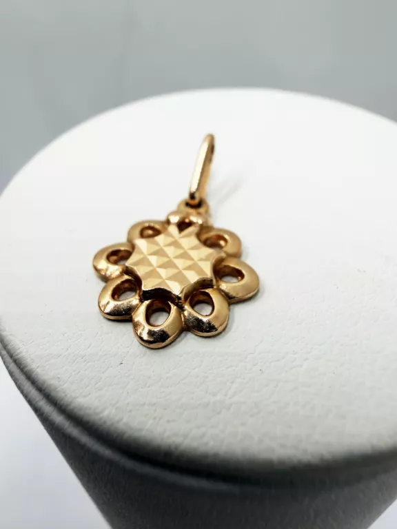 przepiekna-zlota-zawieszka-p585g-226cm200-stan-11323-253806