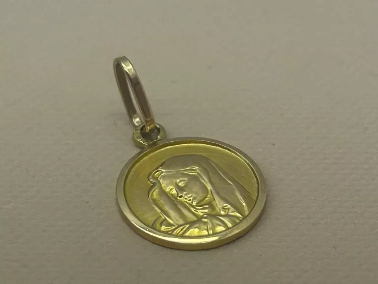zlota-zawieszka-z-matka-boska-227750-jana-pawla-ii-9426-plock