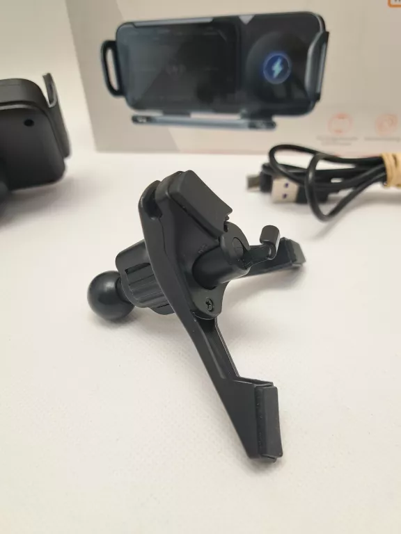 uchwyt-samochodowy-elektryczny-rodzaj-207886-234058