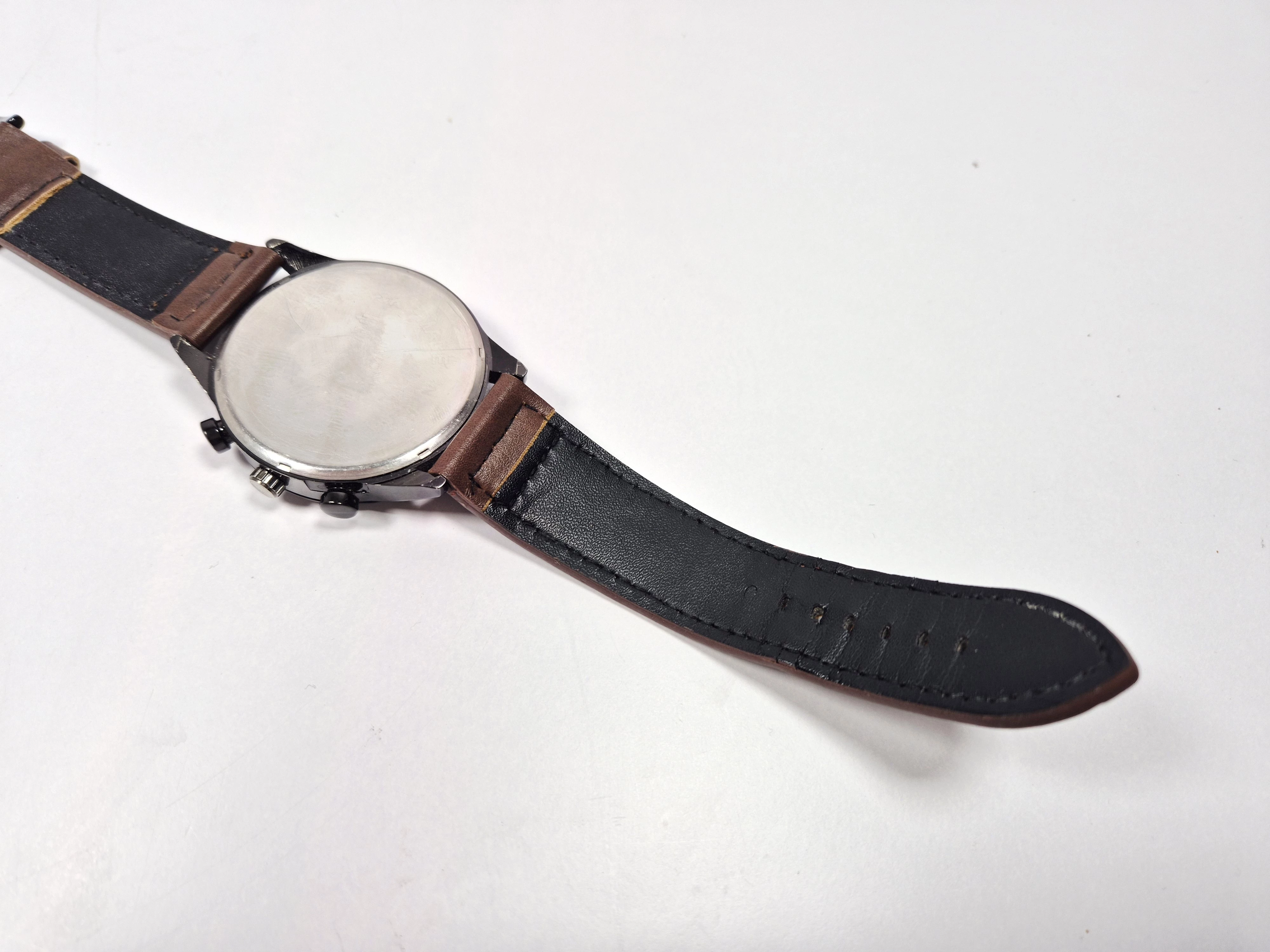 zegarek-exponi-iss4476-material-paska-129219-12