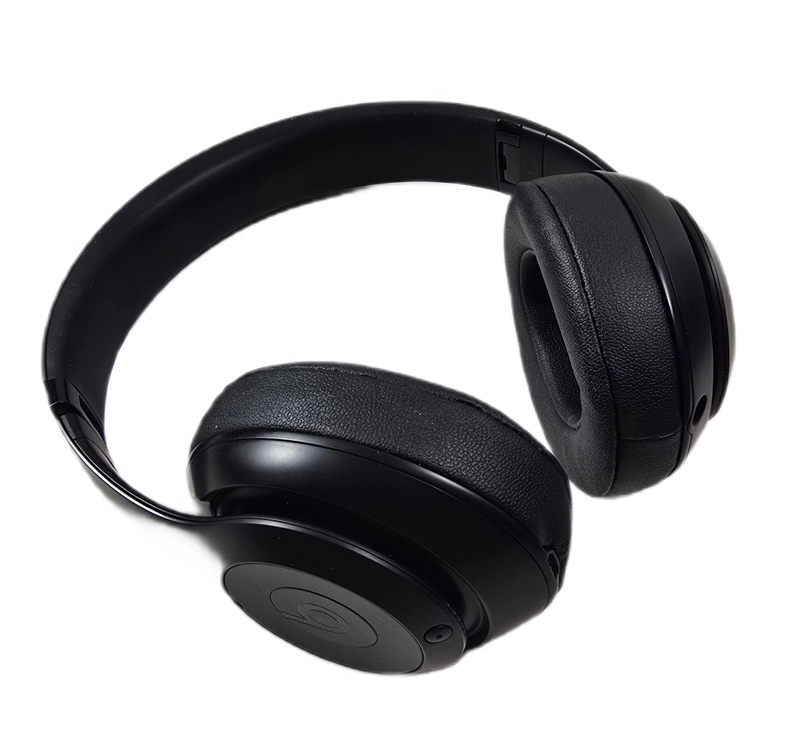 sluchawki-beats-studio-3-stan-11323-2