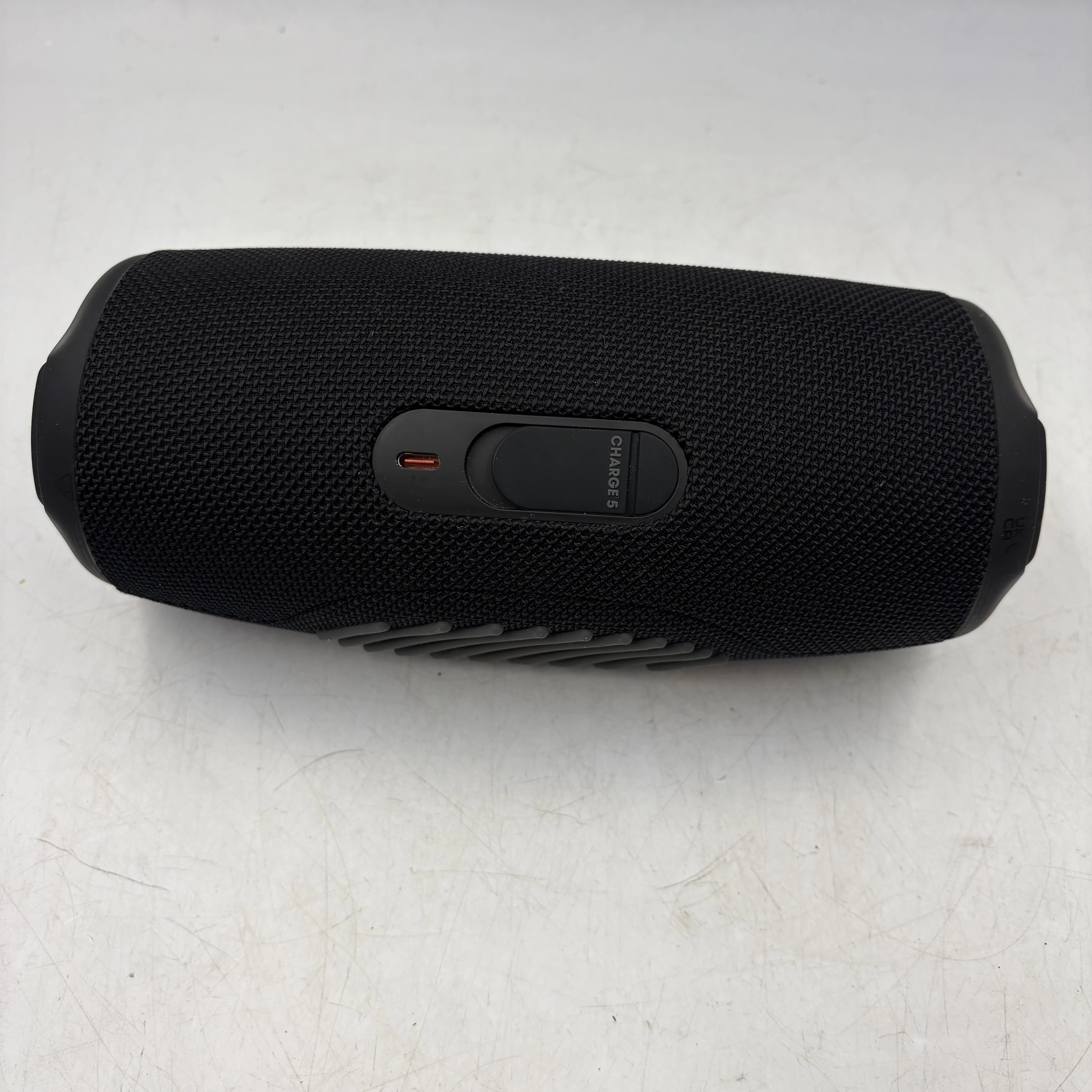 glosnik-bluetooth-jbl-charge-5-stan-11323-2