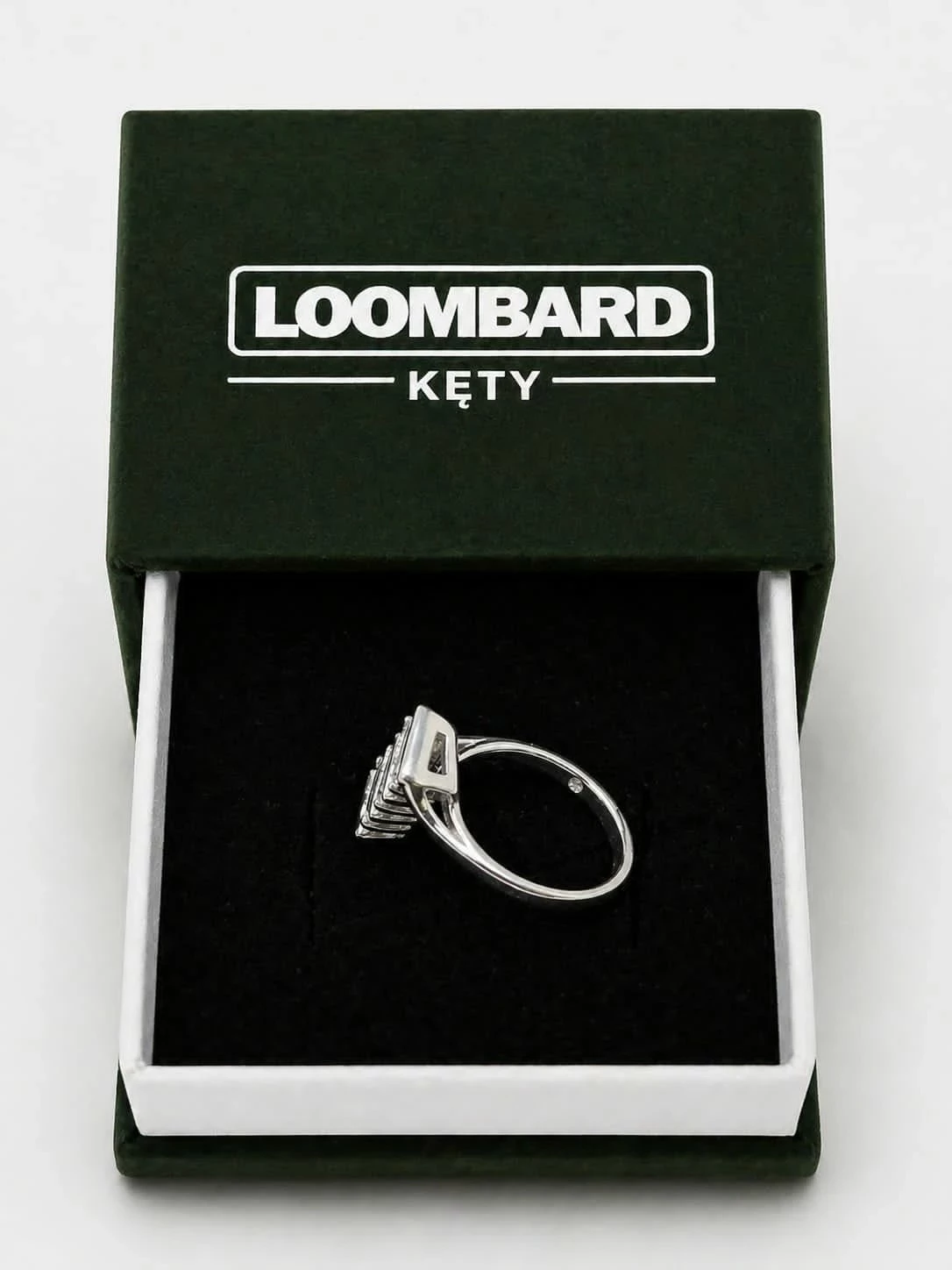 srebrny-pierscionek-3-cyrkonie-334gr-stan-11323-238058