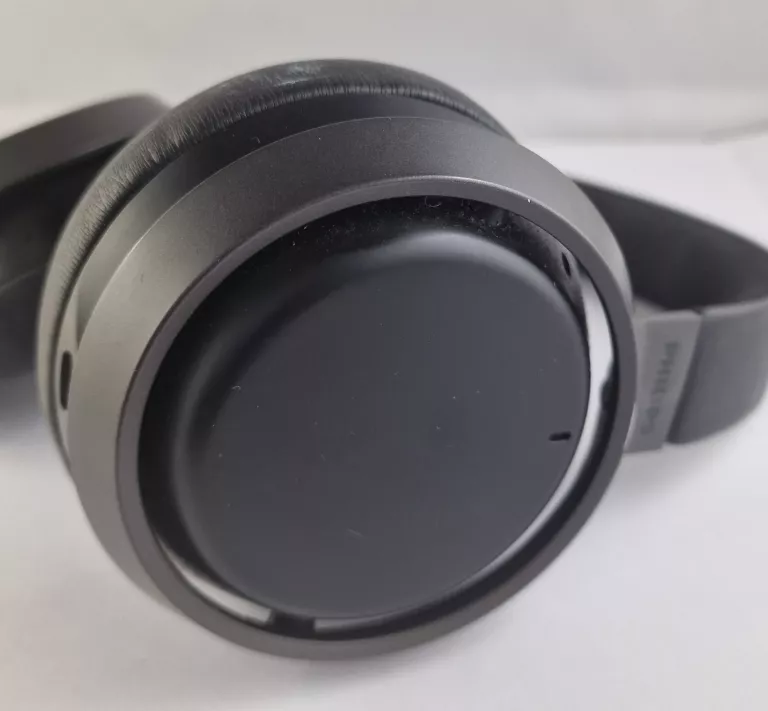 sluchawki-philips-fidelio-l3-kolor-dominujacy-129357-3