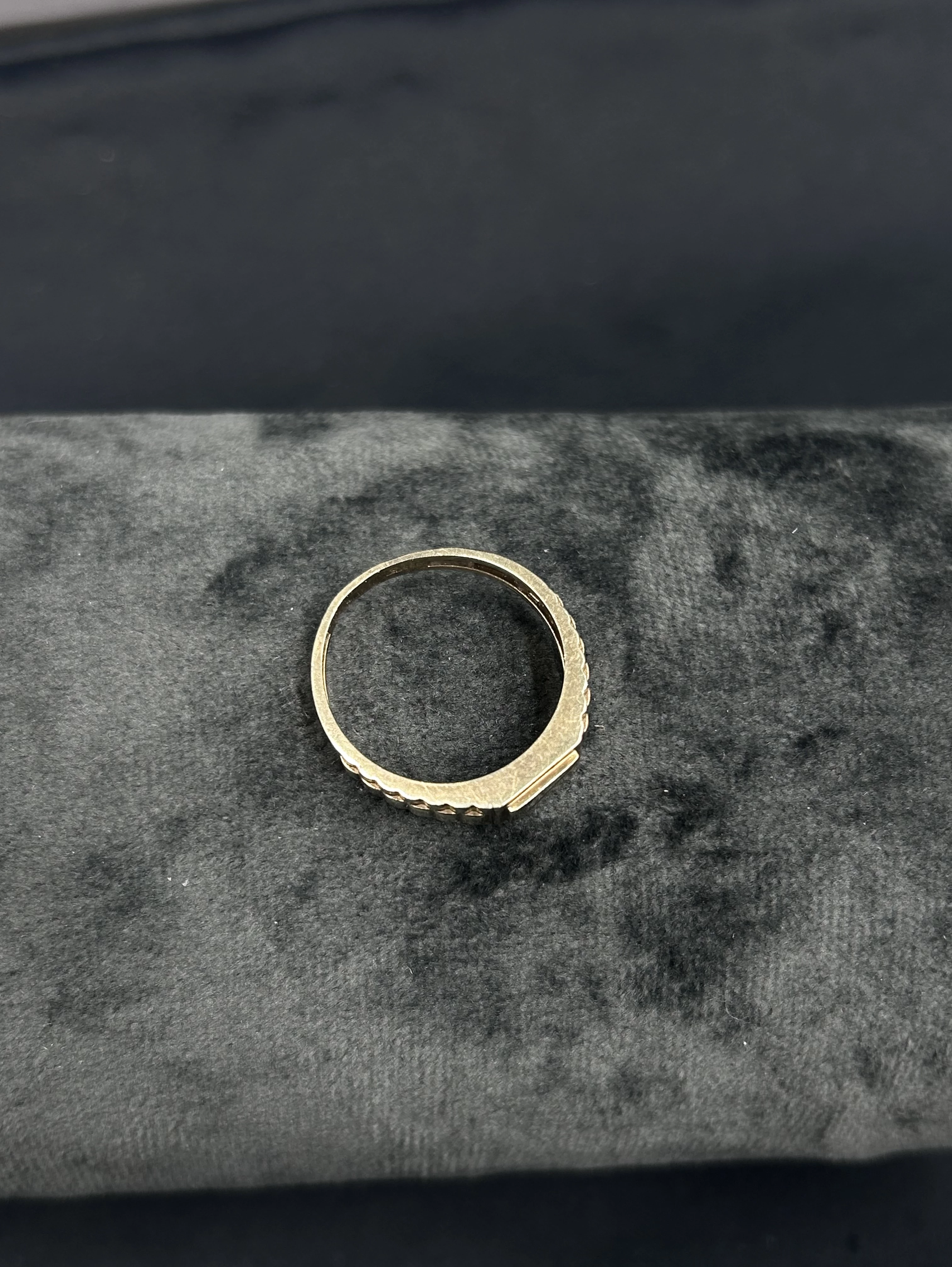 piekny-zloty-sygnet-333-400g-r25-kod-producenta-loombard