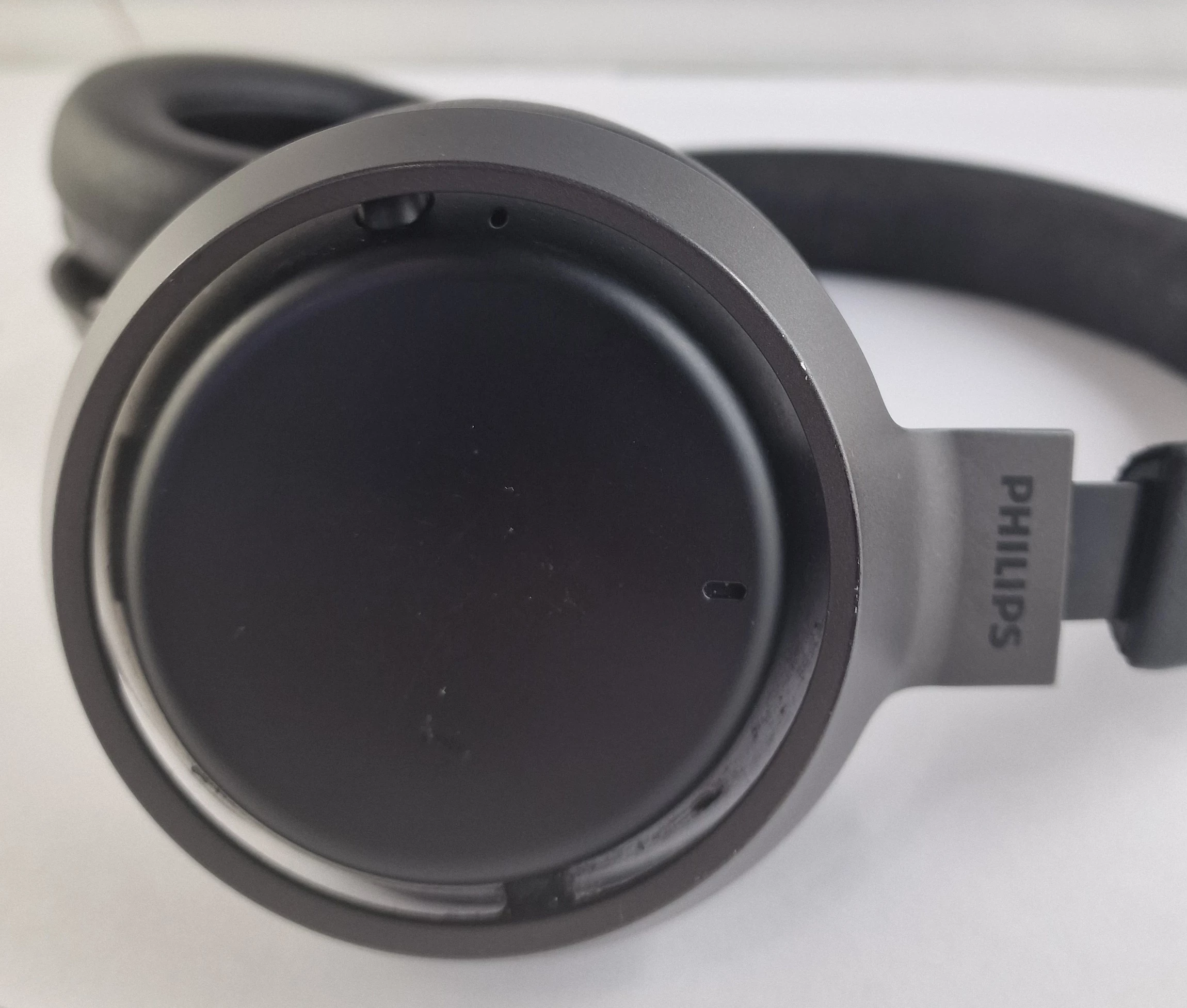 sluchawki-philips-fidelio-l3-stan-11323-2